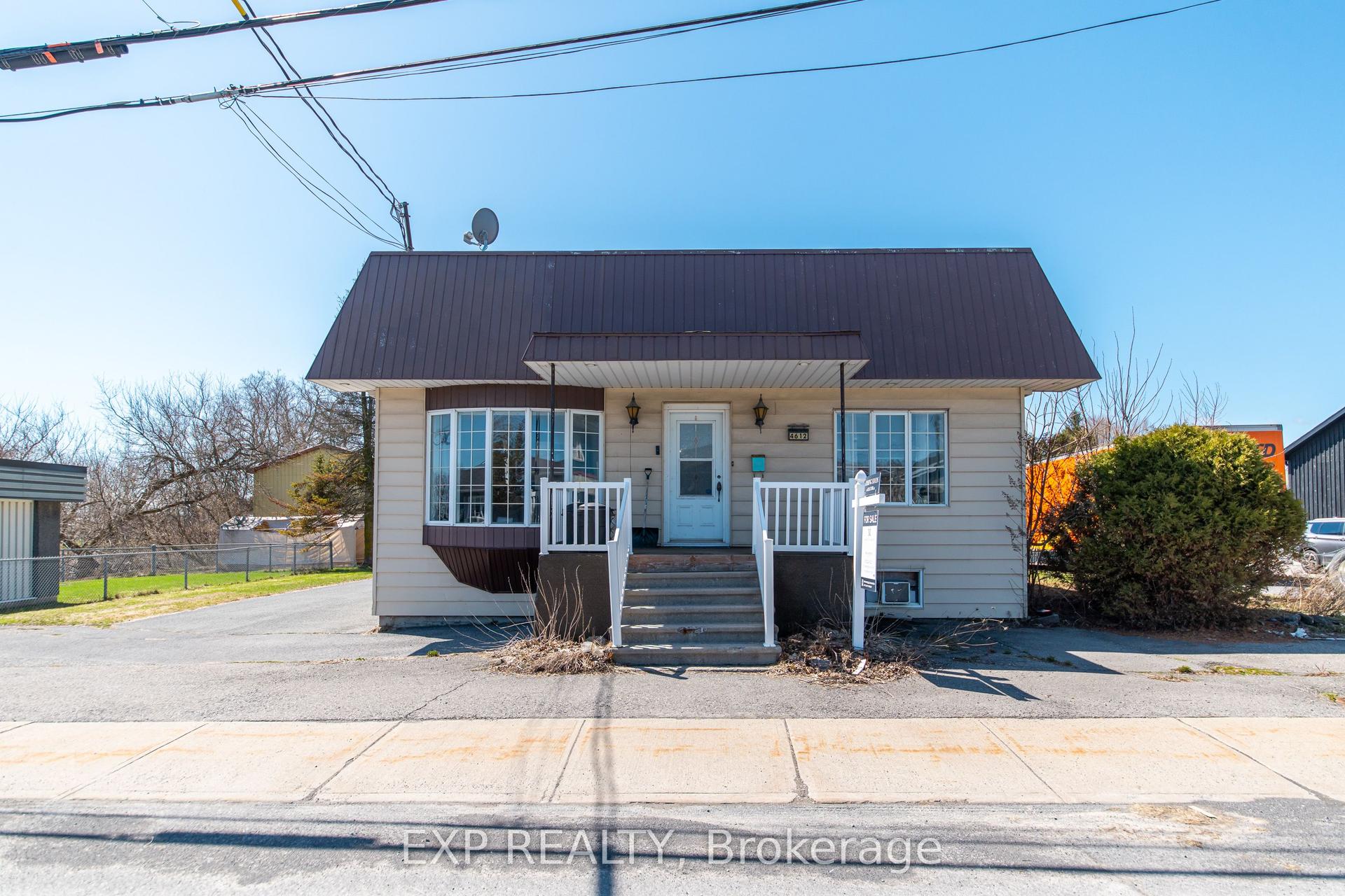 4612 Ste Catherine Street — photo 1