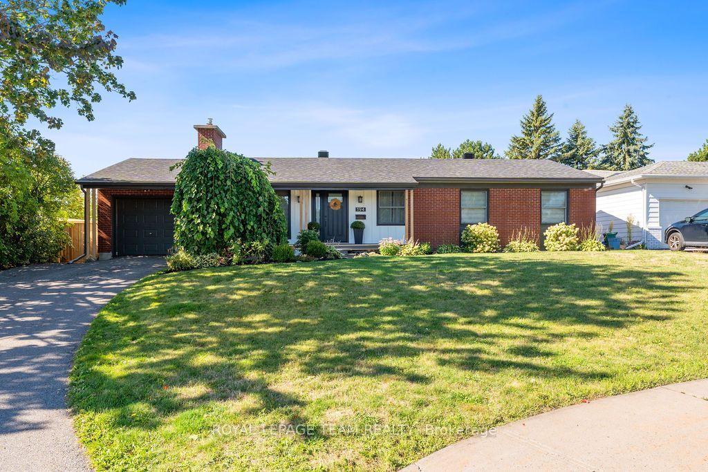 194 Morrena Road, Kanata — Detached for sale, photo 1