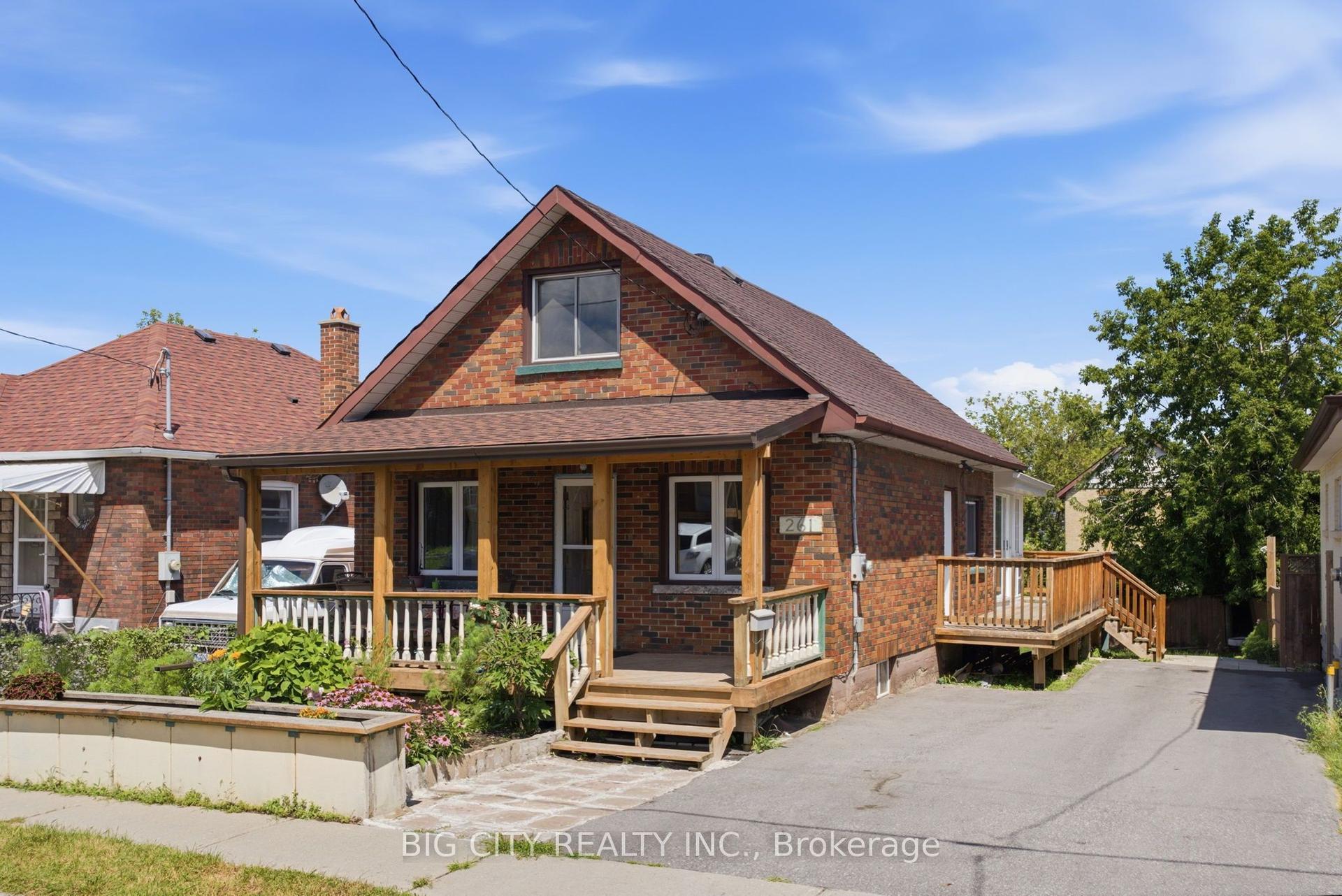 261 Clarke Street, Oshawa — Detached for sale, photo 1