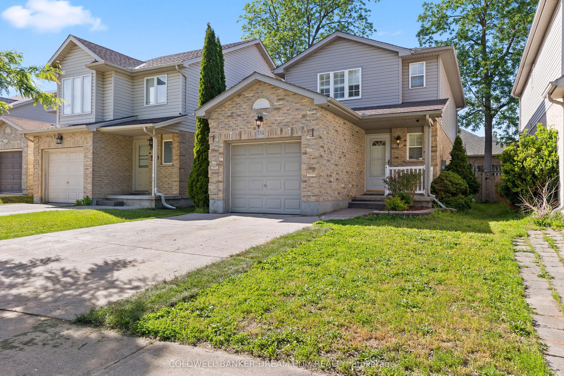 534 BLACKWATER Place — photo 1