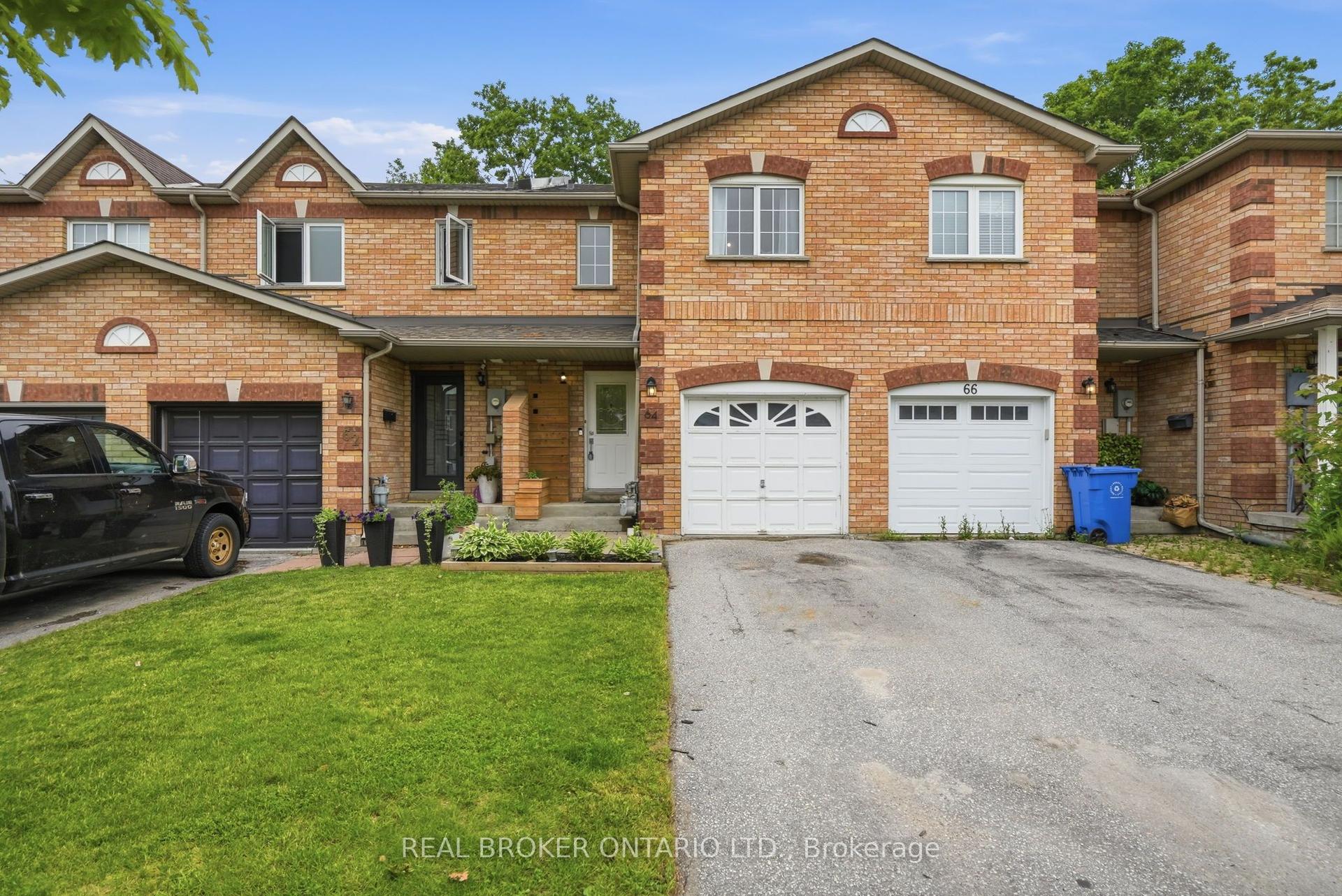64 Lancaster Court — photo 1