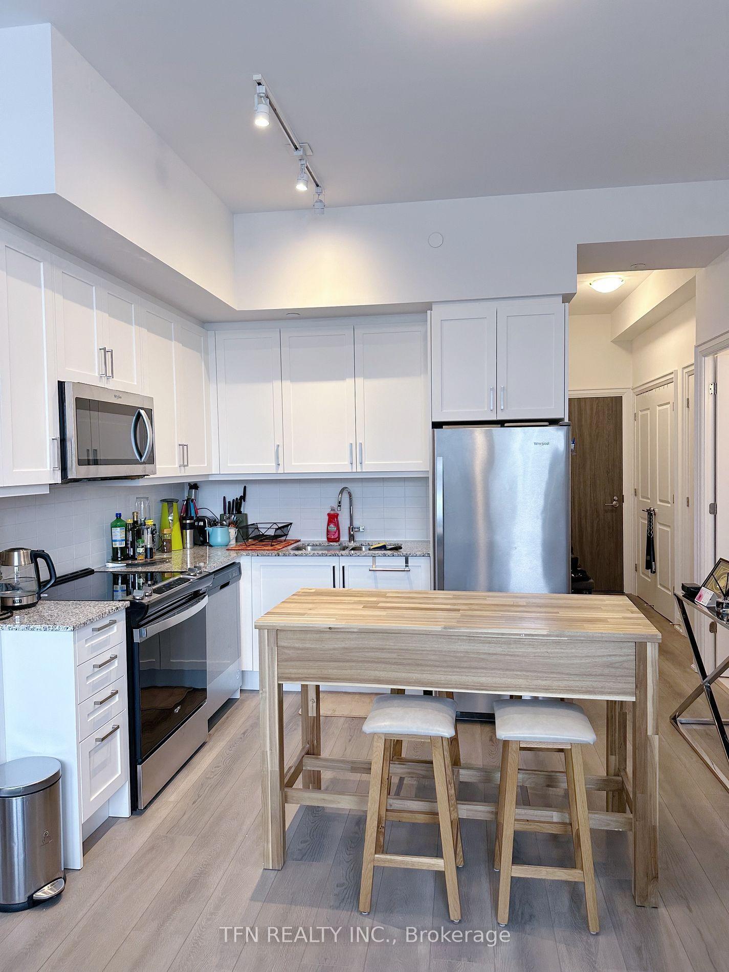 20 Gatineau Drive 207 #207, Vaughan — Condo for lease, photo 1