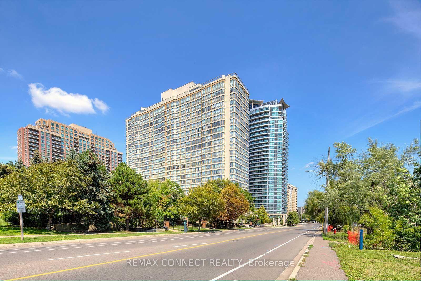 55 Elm Drive W 1908 #1908 — photo 1
