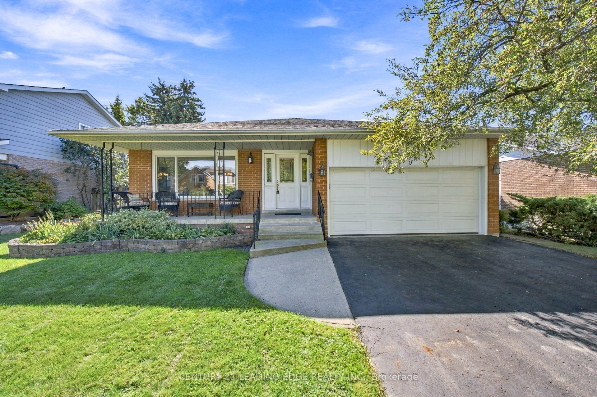 90 Pringle Avenue, Markham — Detached for sale, photo 1