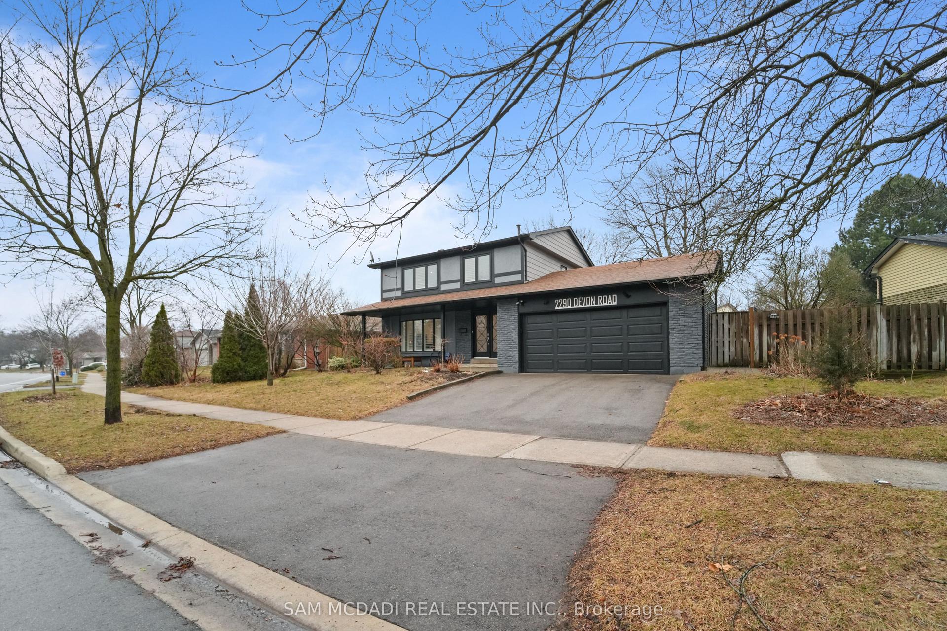 2290 Devon Road, Oakville — Detached for lease, photo 1