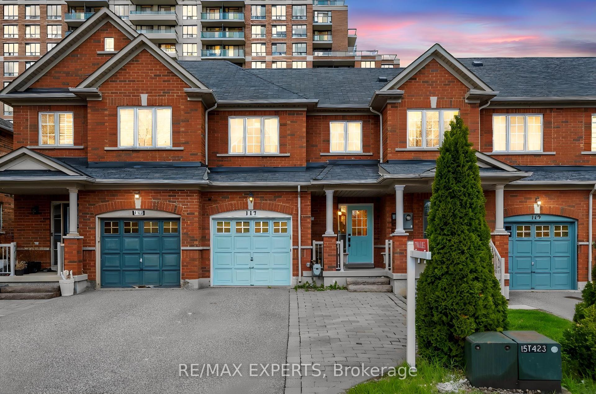 117 Revelstoke Crescent — photo 1