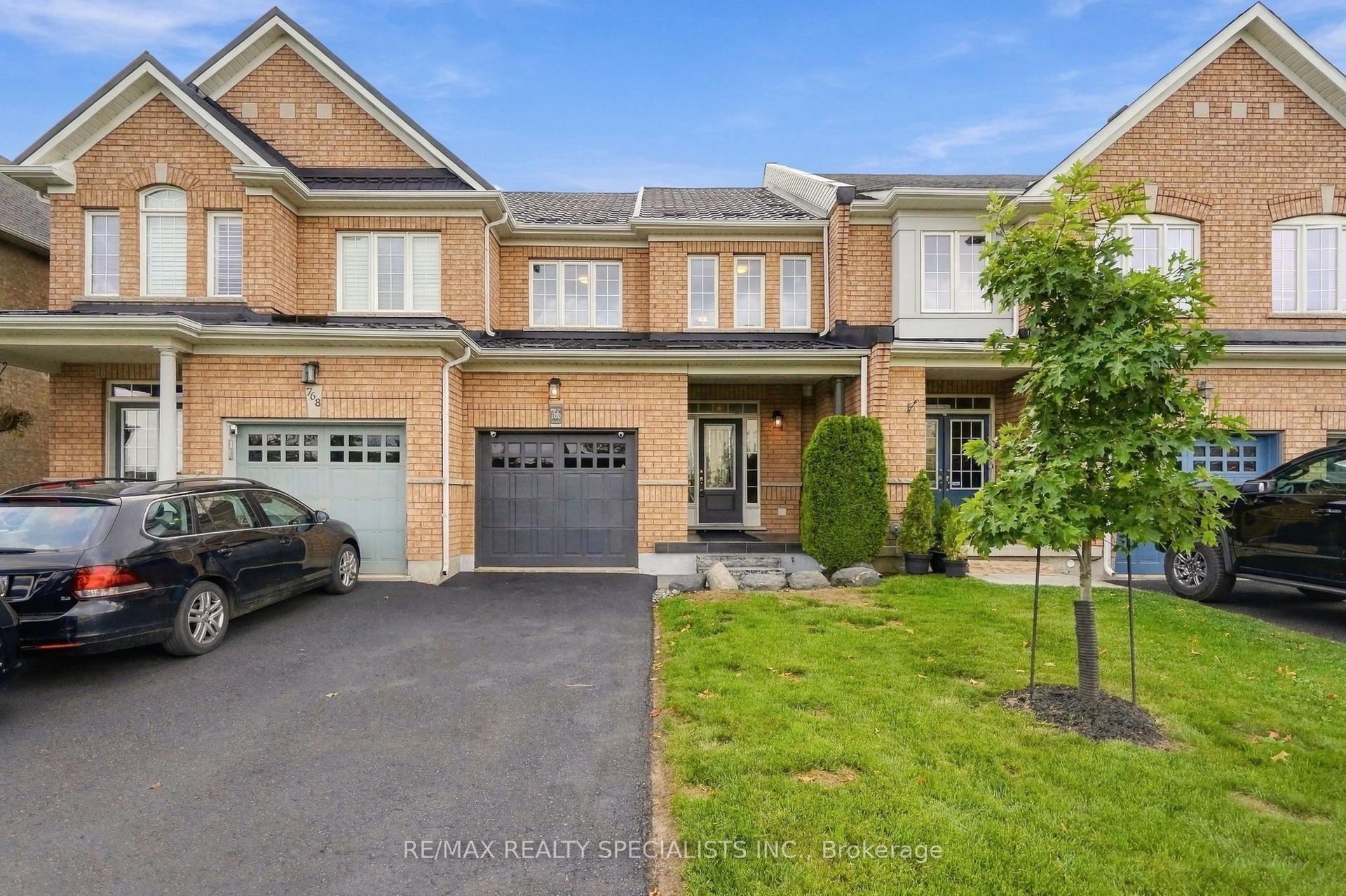 766 Sugden Terrace, Milton — Townhouse for sale, photo 1