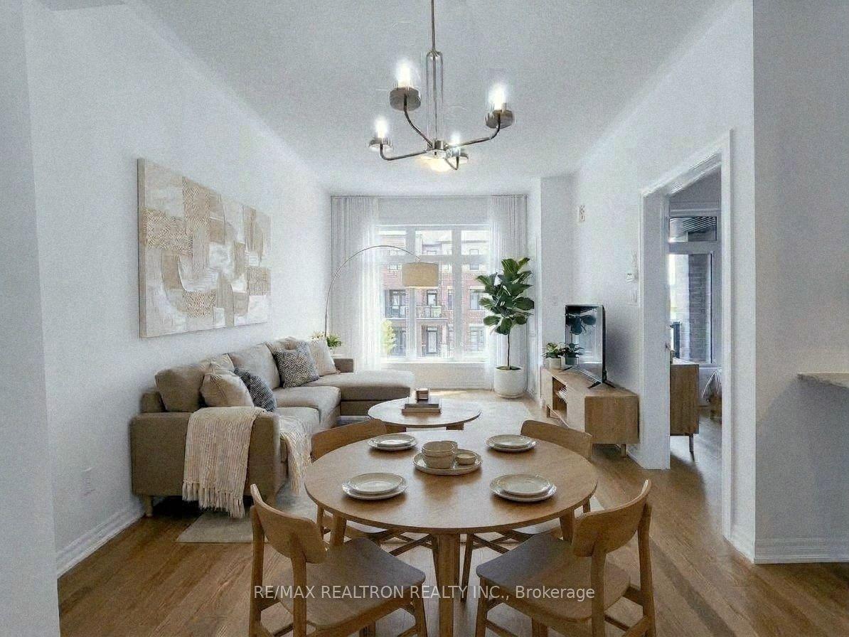 340 Capella Street, Newmarket — Townhouse for lease, photo 1