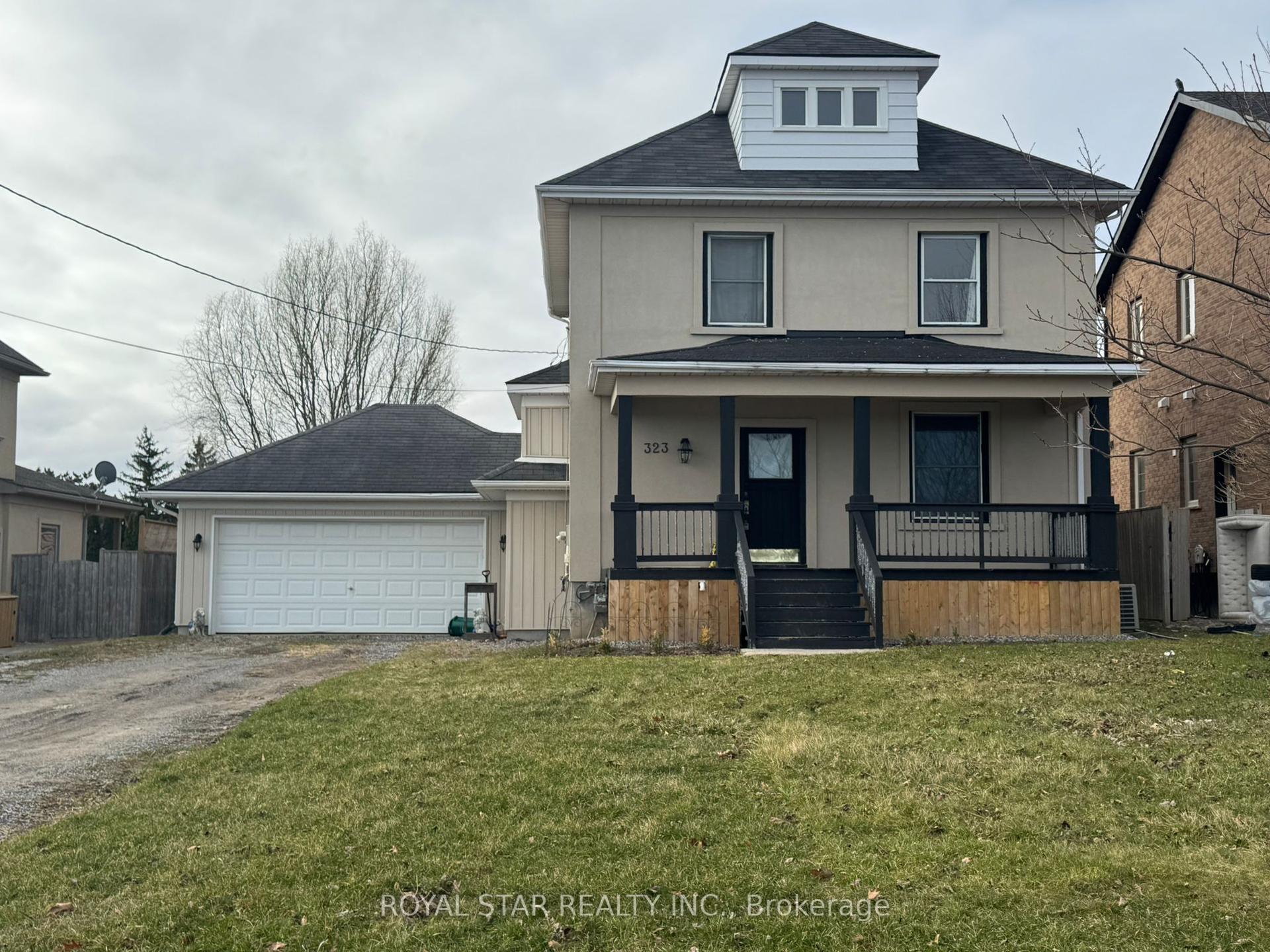 323 Queenston Road — photo 1
