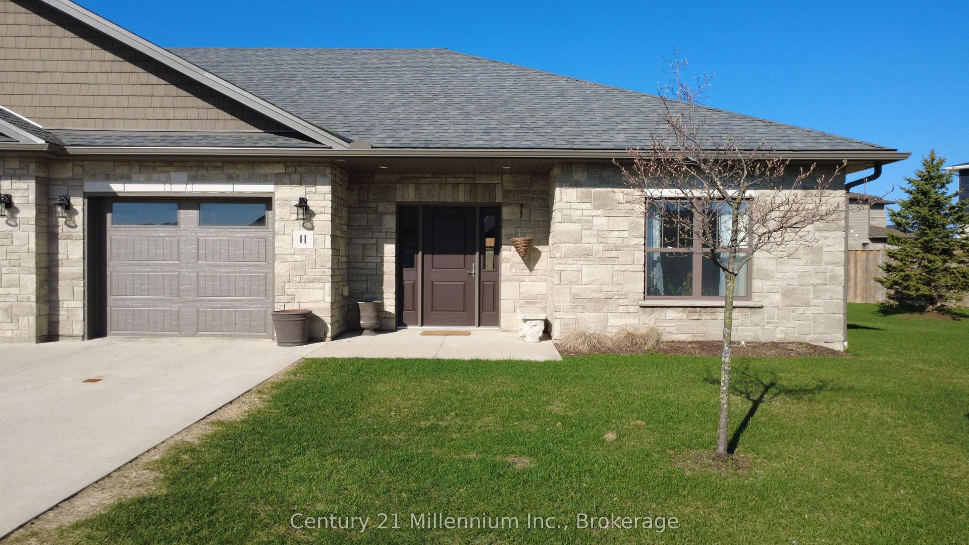 1050 Waterloo Street 11 #11 — photo 1