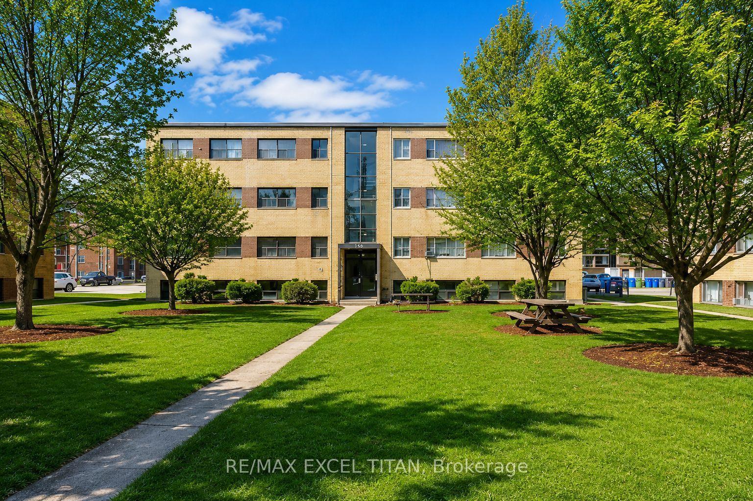 799 Robinson Street 2 #2, Burlington — Condo for lease, photo 1