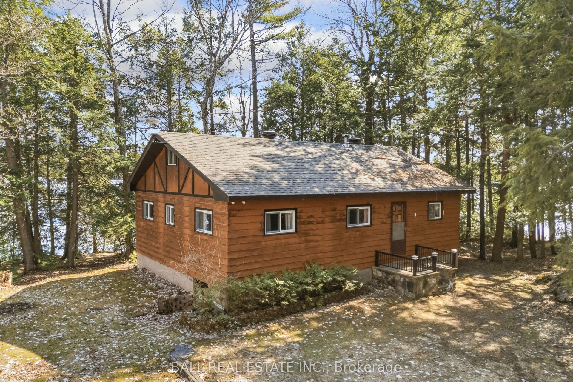 1117 Canadian Shield Crescent — photo 1