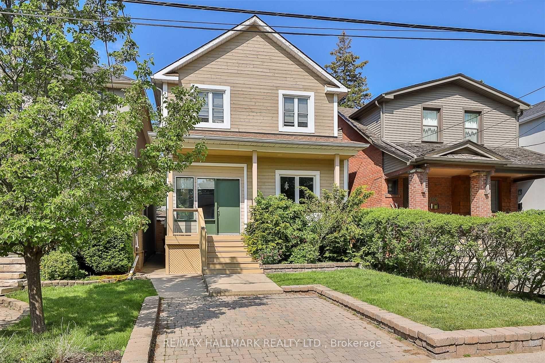 100 Courcelette Road, Toronto — Detached for lease, photo 1