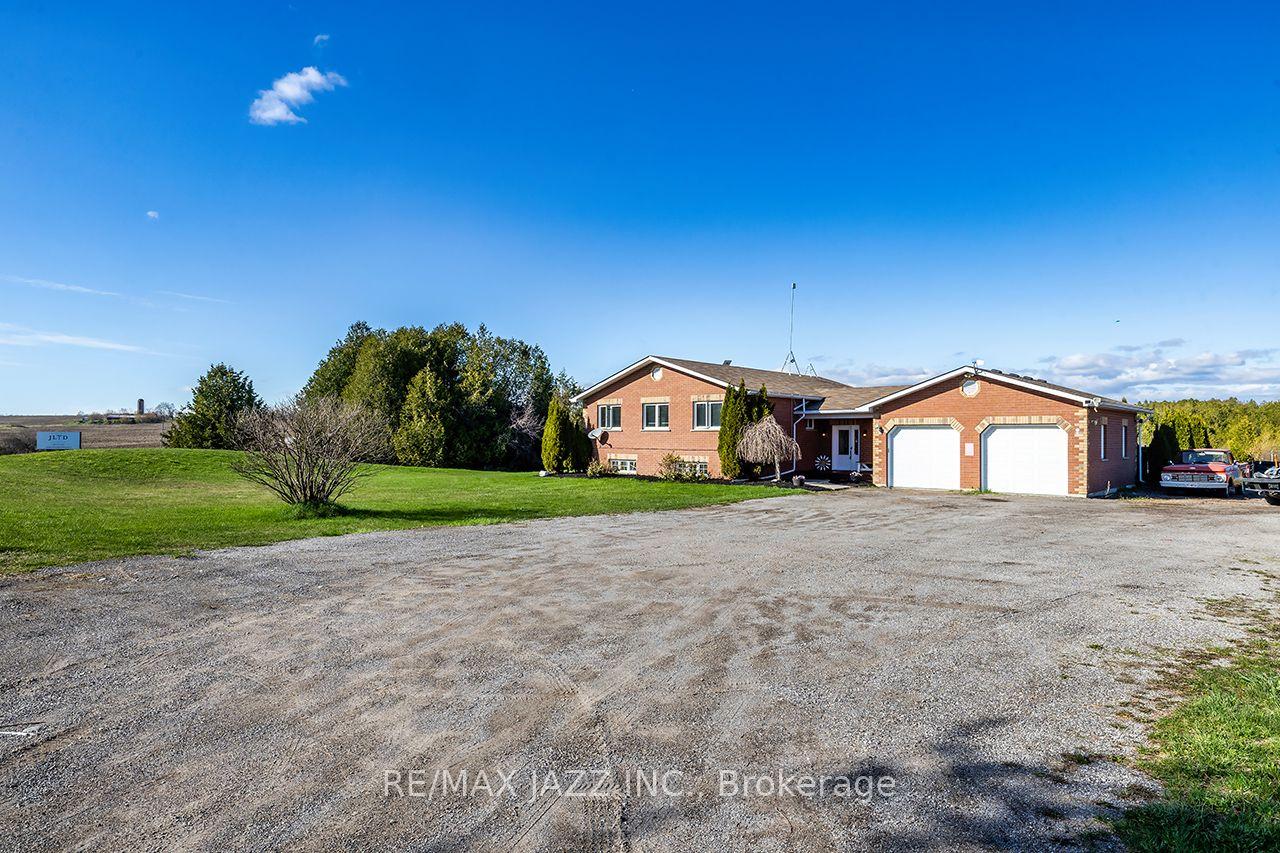 3 Royal Oak Road — photo 1
