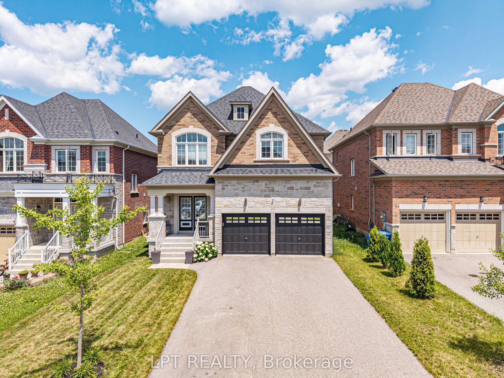 20 Manor Forest Road, East Gwillimbury — Detached for sale, photo 1