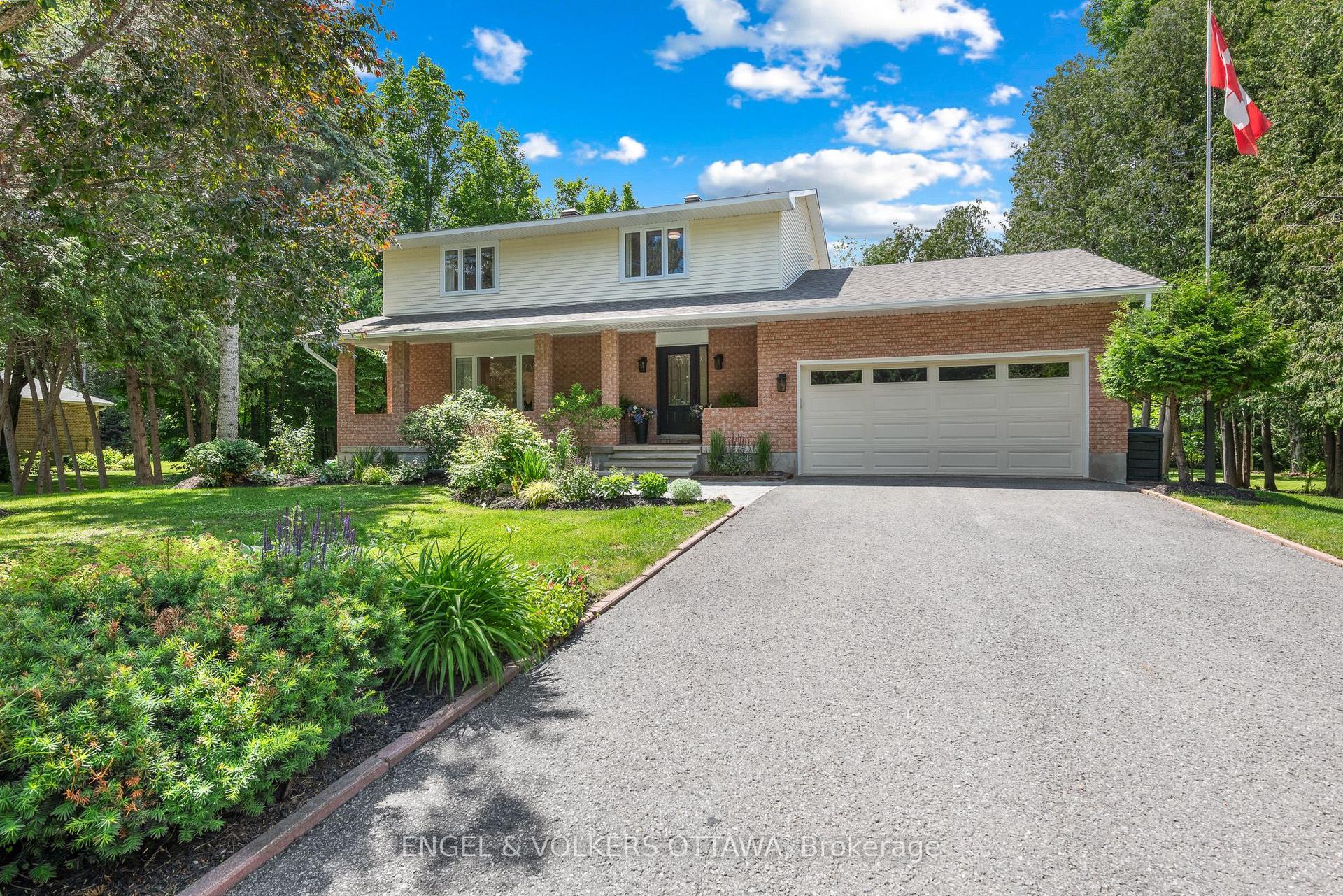 80 Richland Drive, Stittsville - Munster - Richmond — Detached for sale, photo 1