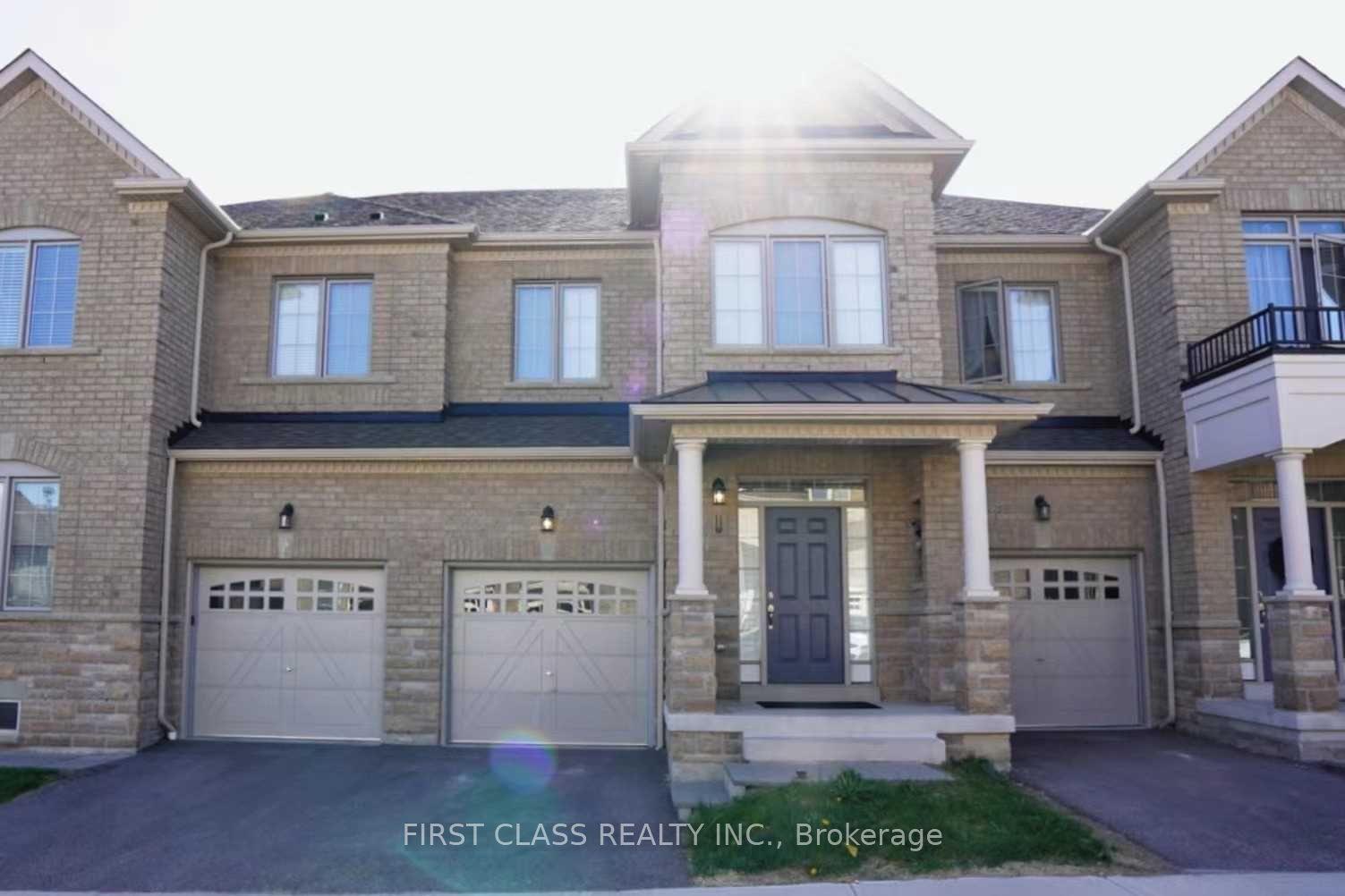 11 Twinflower Lane, Richmond Hill — Townhouse for lease, photo 1