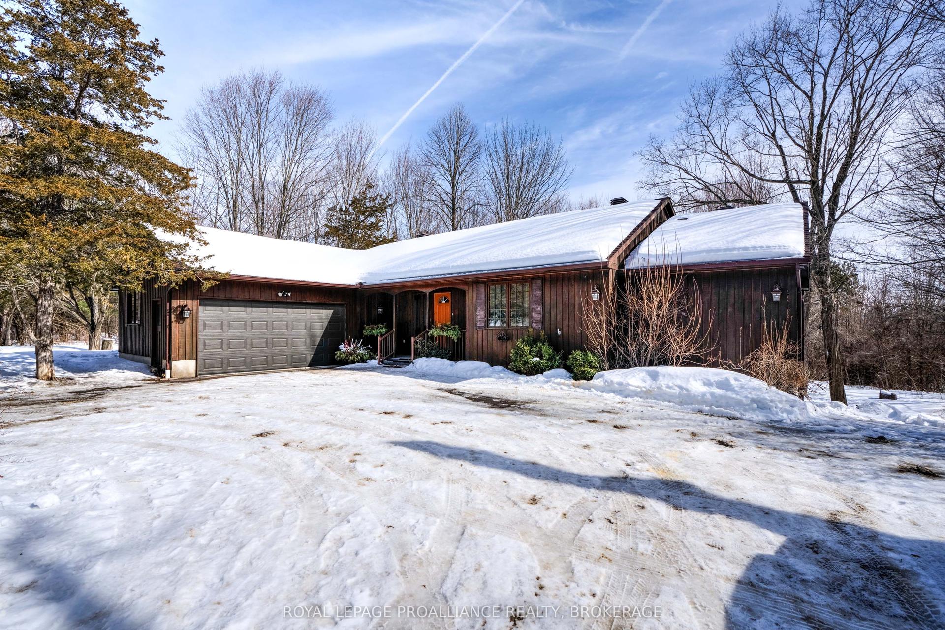 9889 Perth Road — photo 1