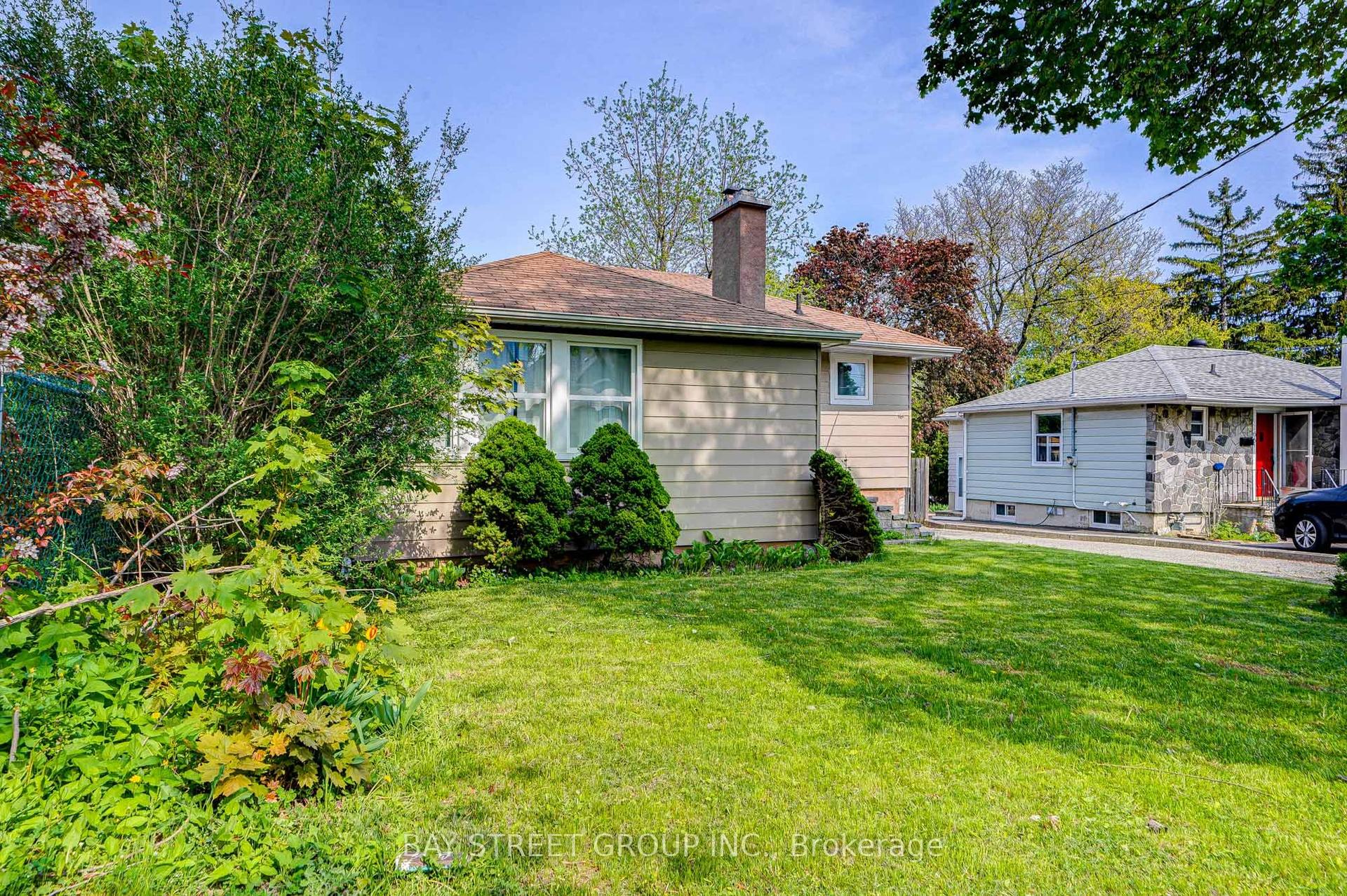 161 Church Street S, Richmond Hill — Detached for lease, photo 1