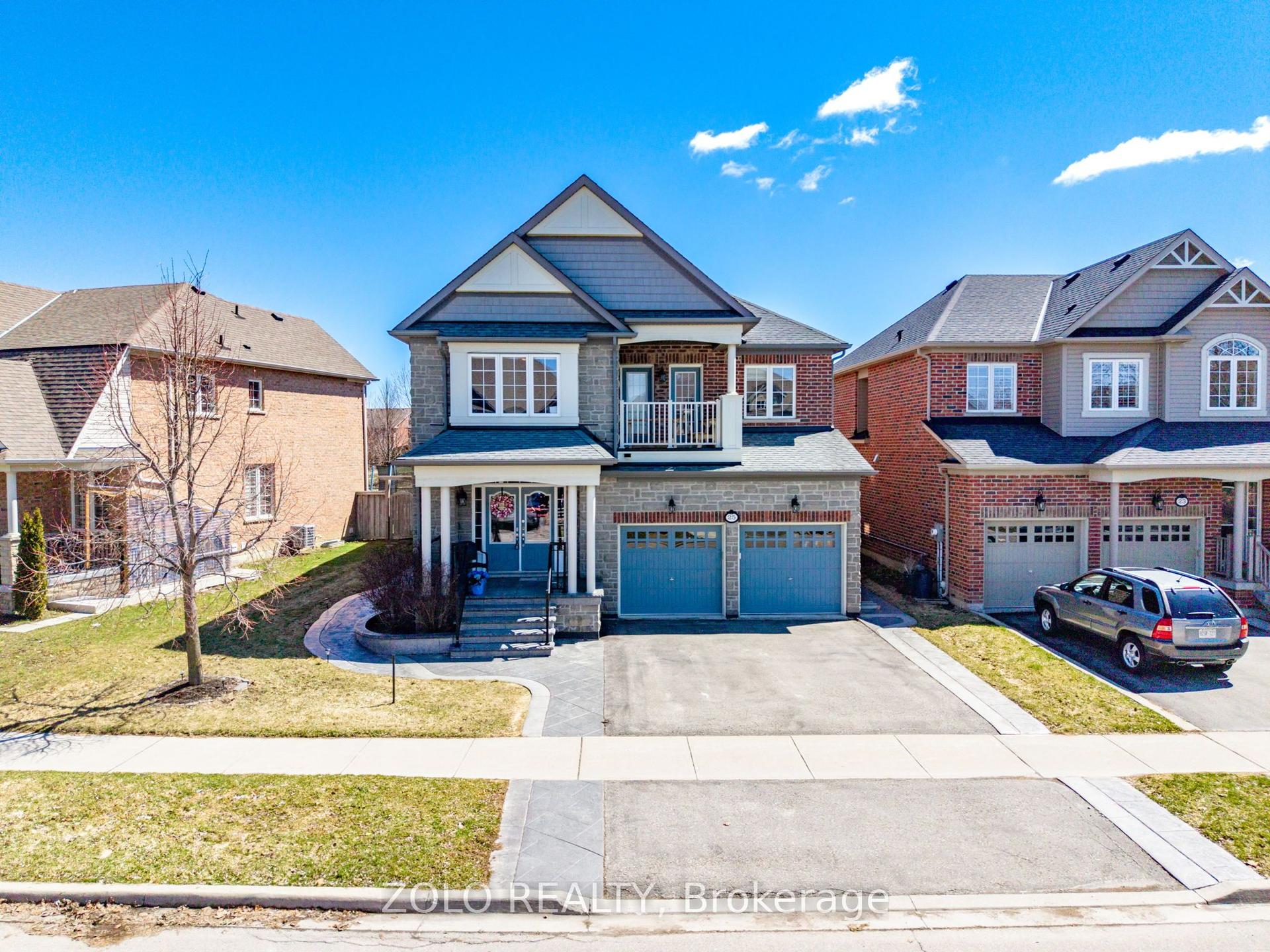 25 Twistleton Street — photo 1