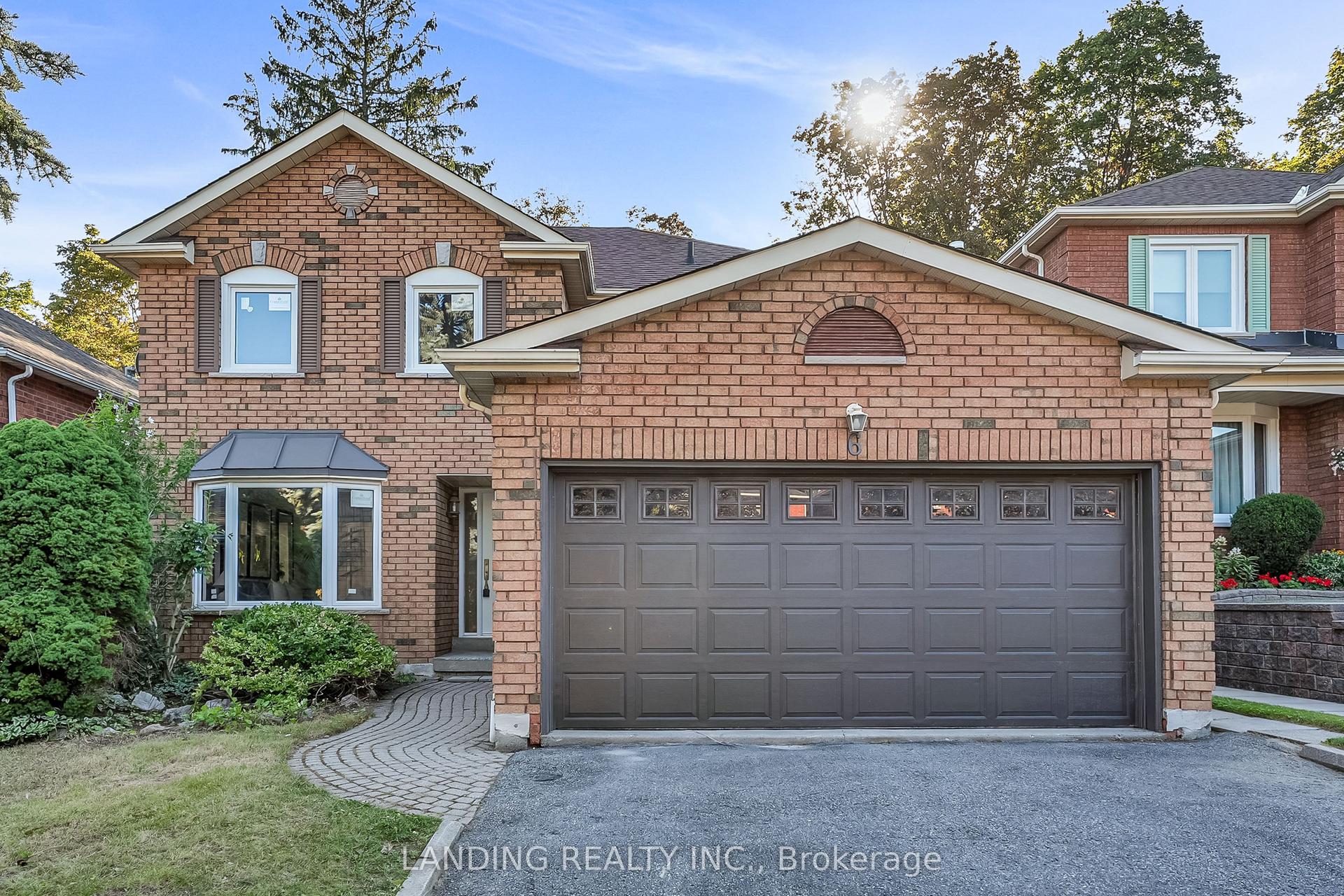 6 Dartmoor Drive, Toronto — Detached for sale, photo 1
