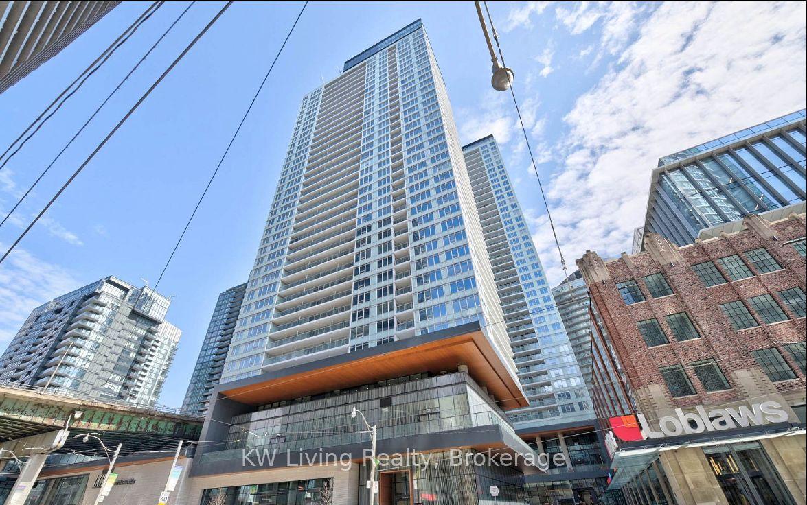 19 Bathurst Street 3601 #3601 — photo 1