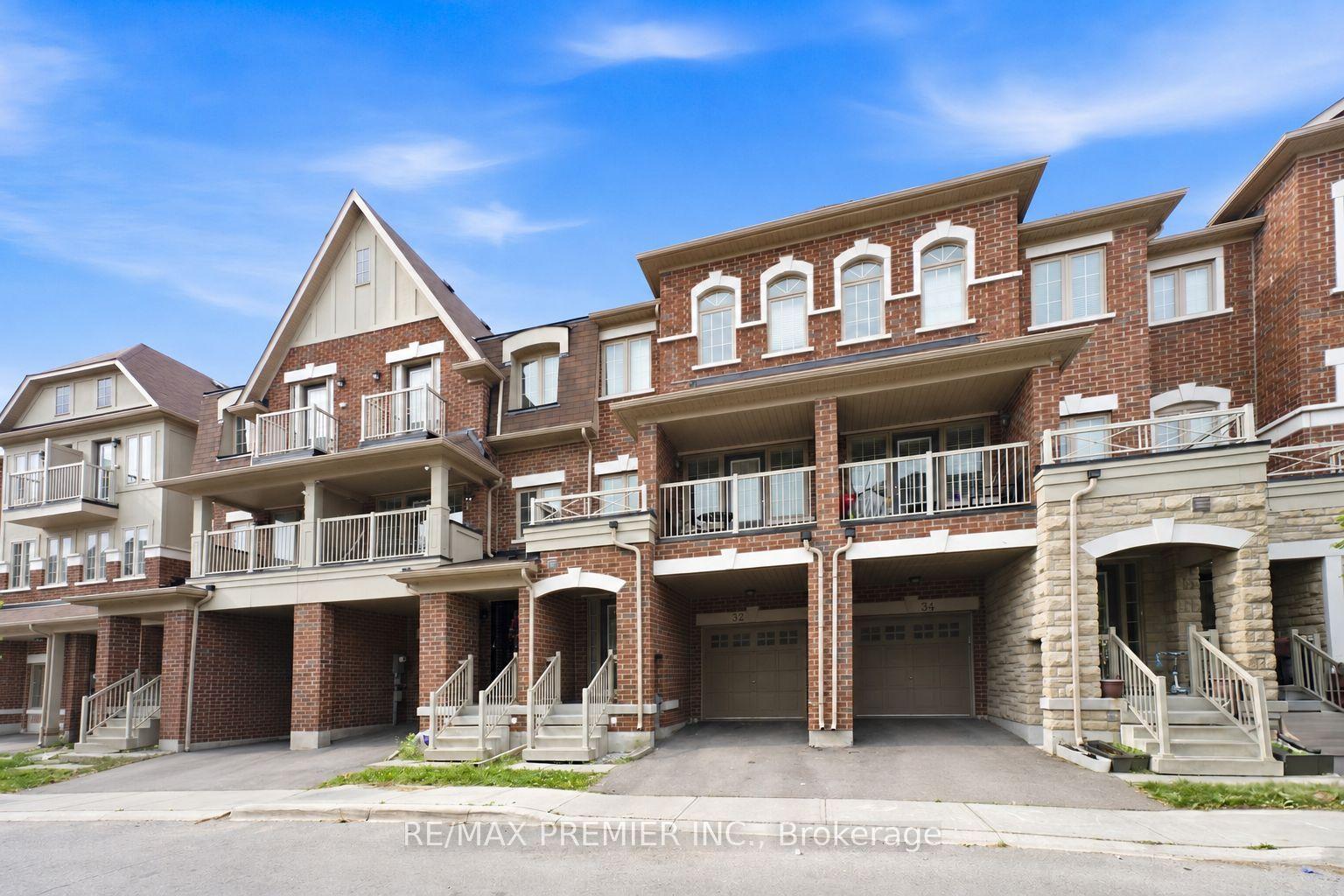 32 Shiff Crescent, Brampton — Townhouse for sale, photo 1