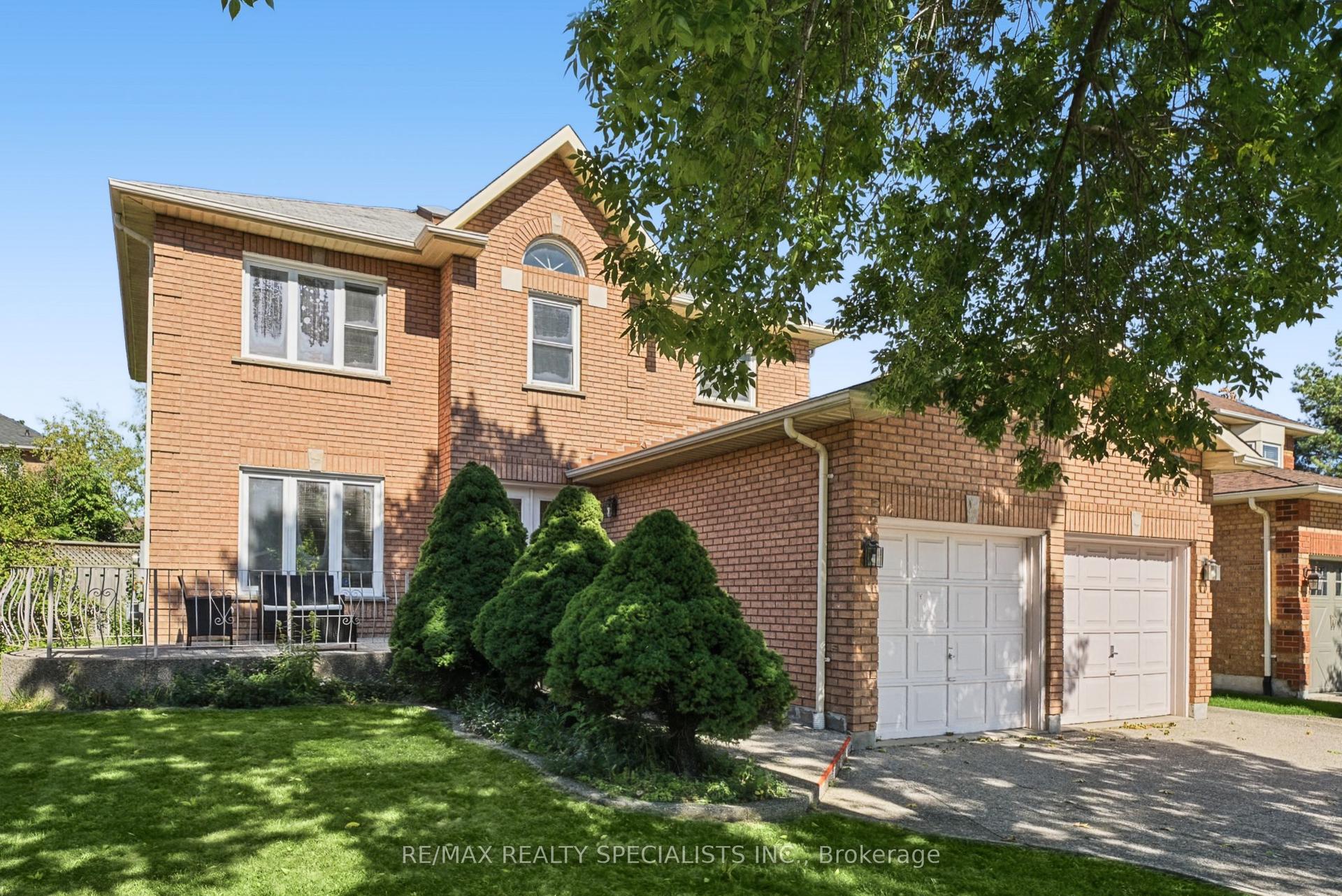 1099 Thoresby Drive, Oakville — Detached for sale, photo 1
