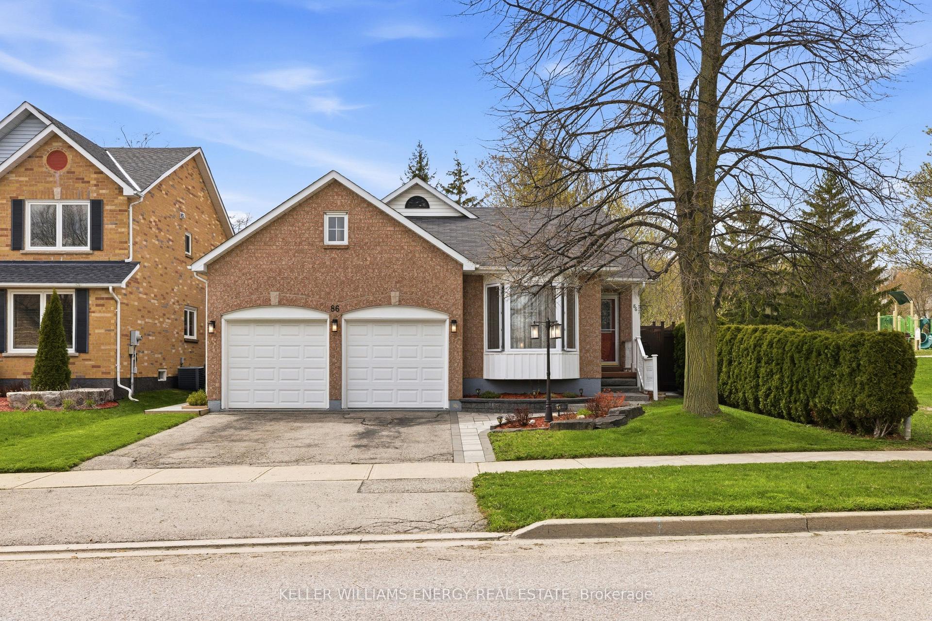 86 Rhonda Boulevard — photo 1