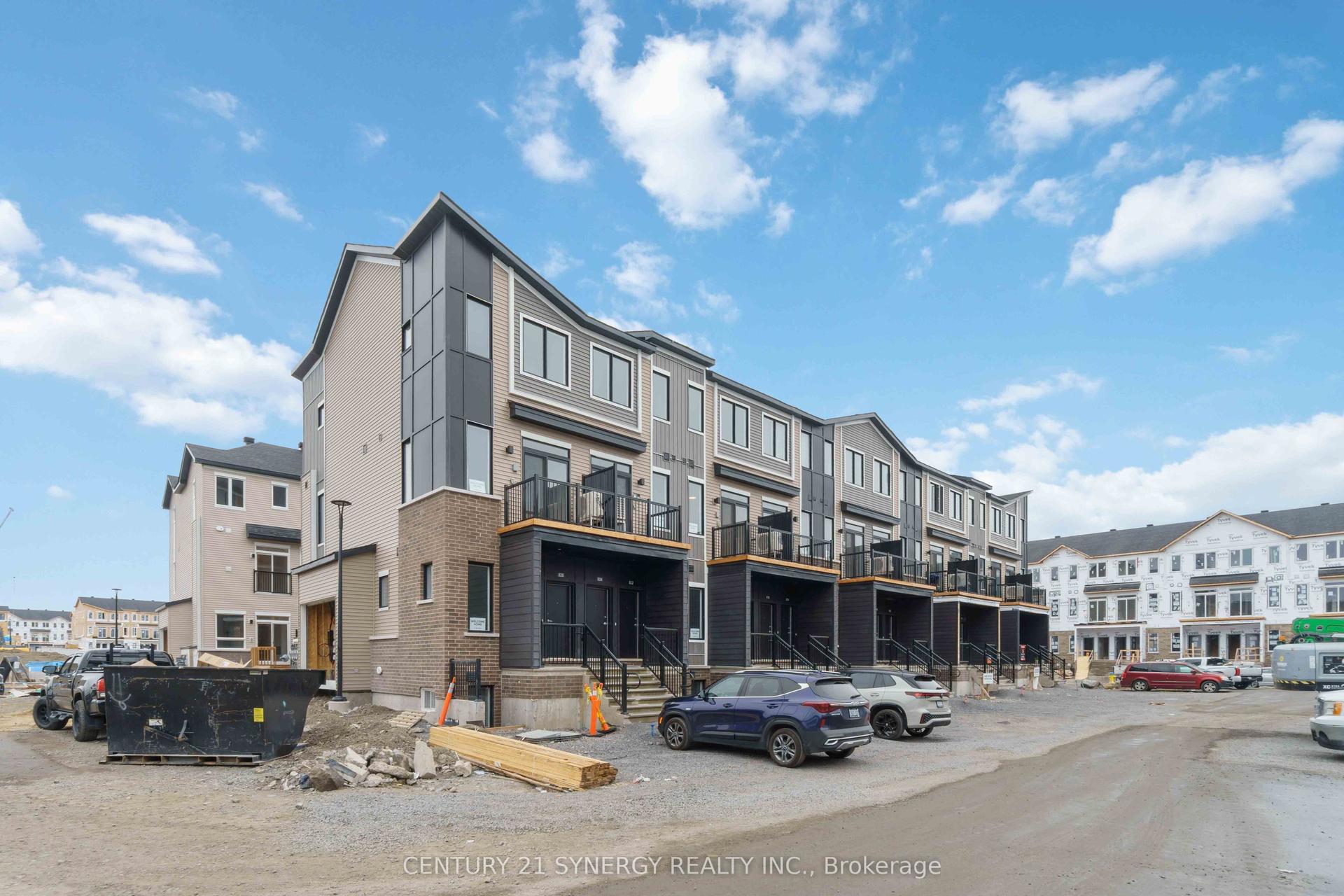 828 Utopie Private, Orleans - Convent Glen and Area — Condo Town for lease, photo 1