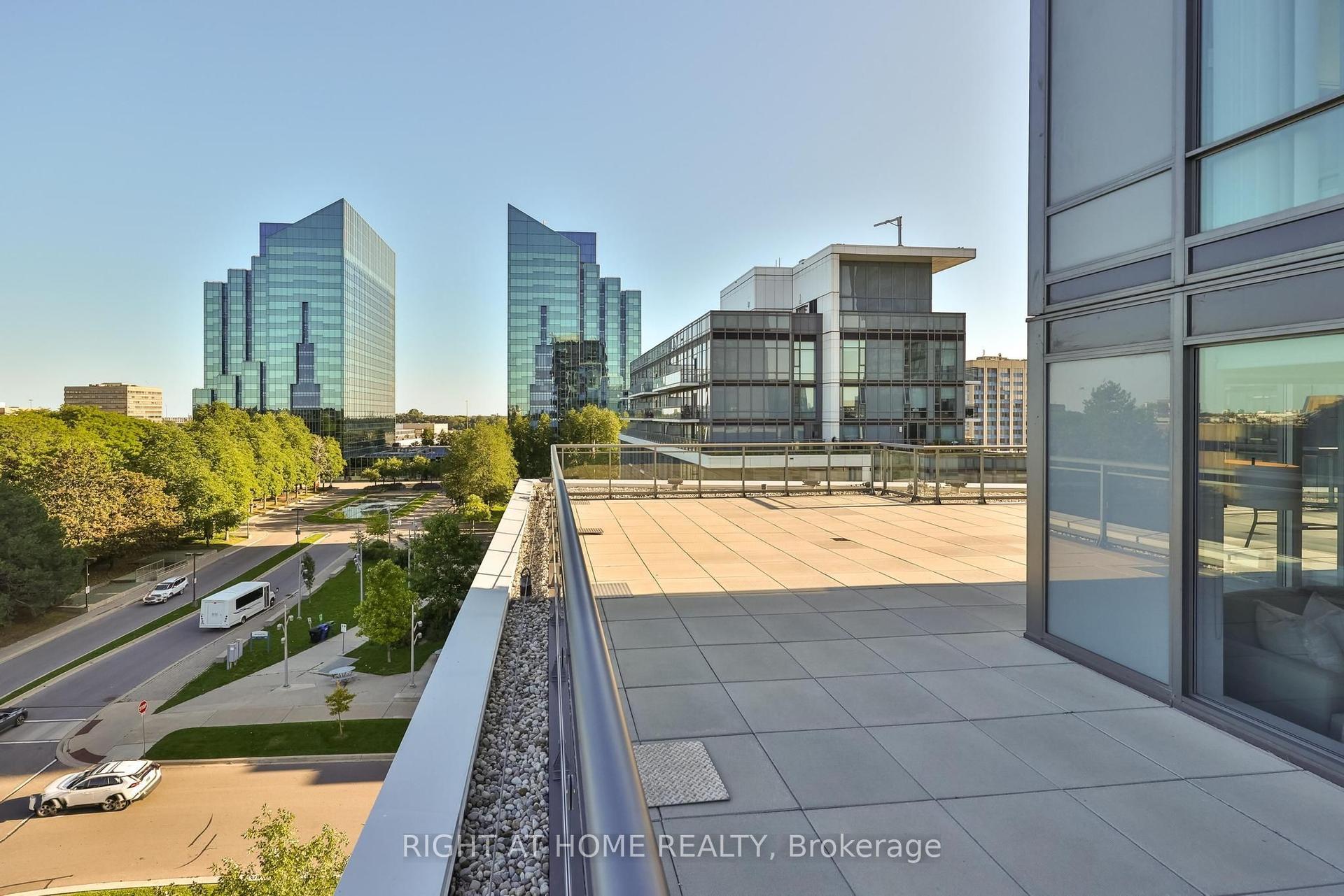 60 Ann O'Reilly Road 660 #660, Toronto — Condo for sale, photo 1