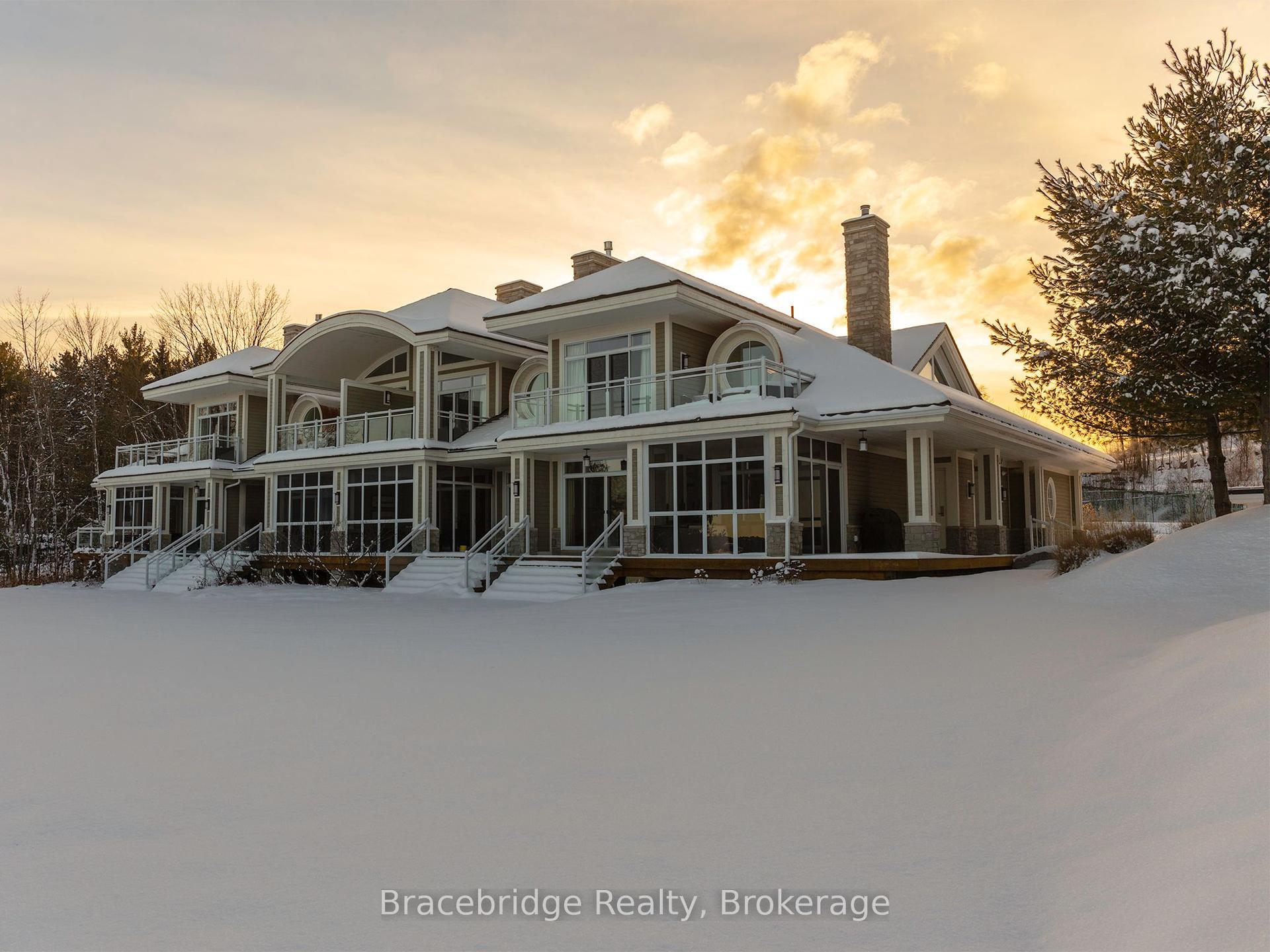 1869 Muskoka Road 118 Highway W G102-C2 #G102-C2 — photo 1