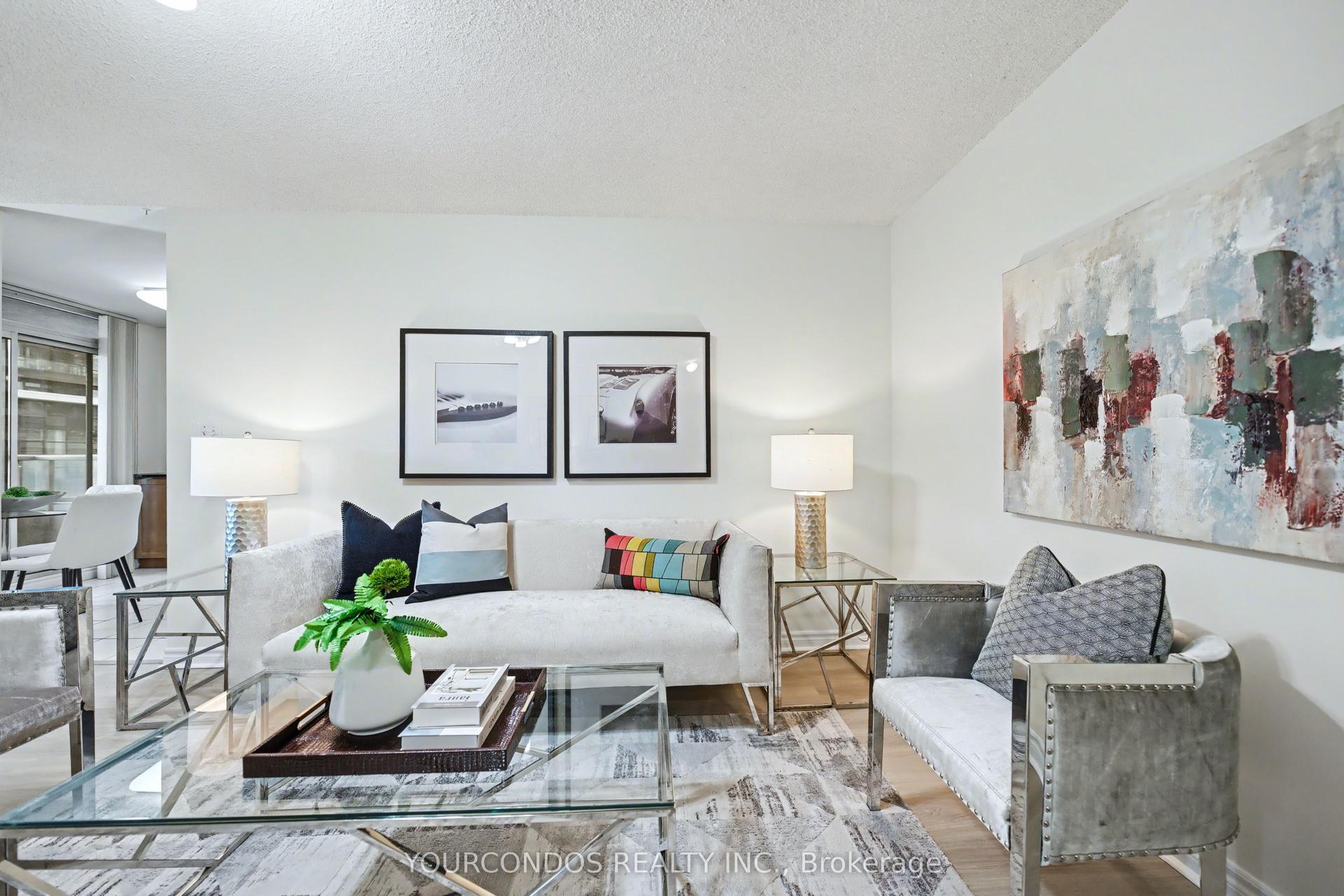 18 Spring Garden Avenue 802 #802 — photo 1