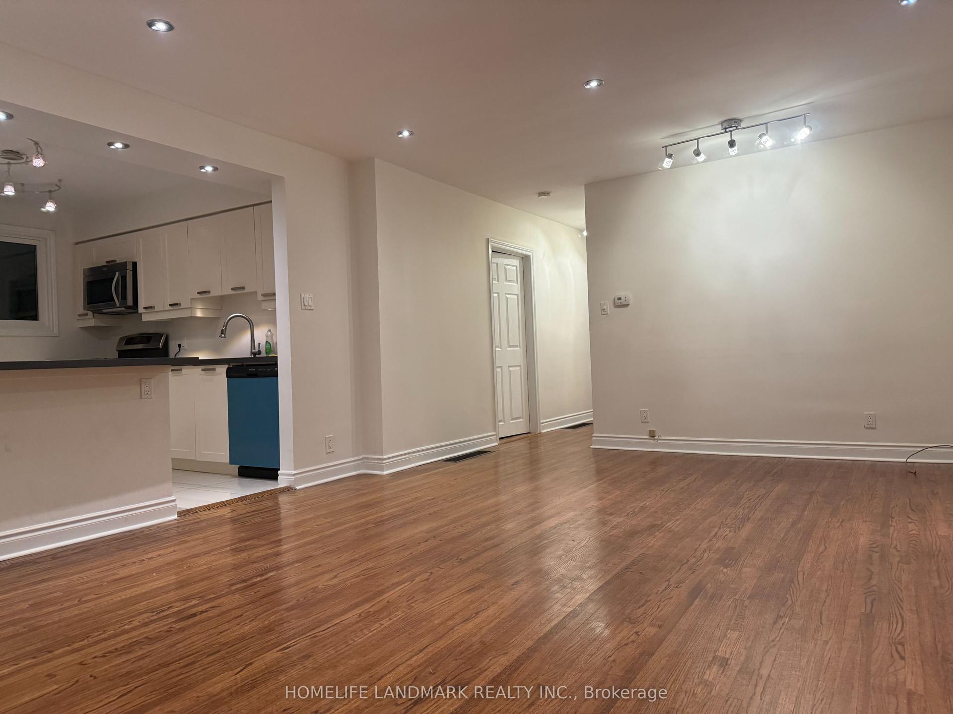 307 Axminster Drive — photo 1