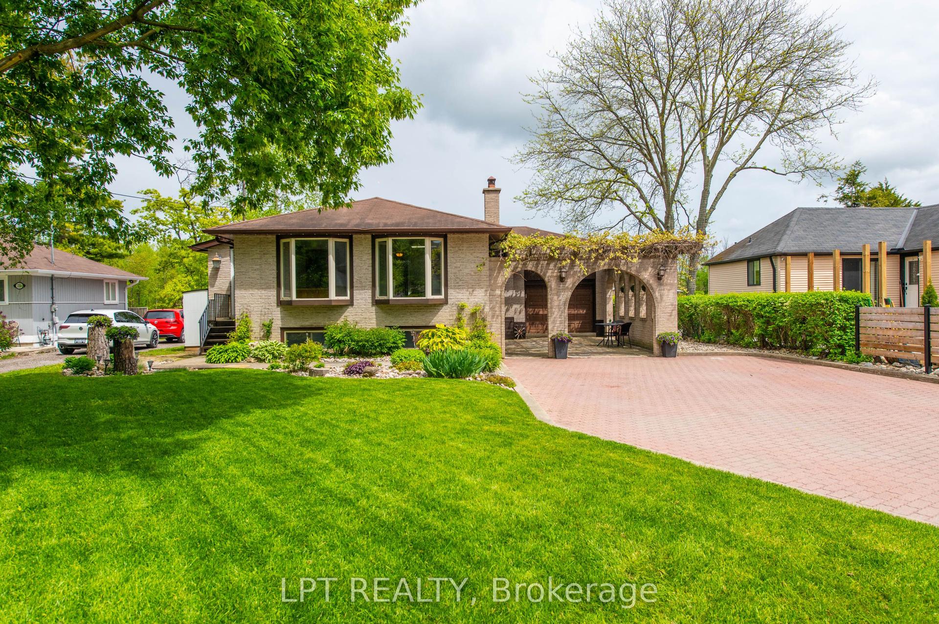 233 Sand Road, East Gwillimbury — Detached for sale, photo 1