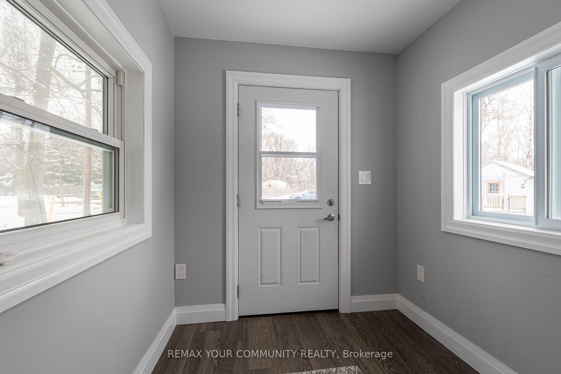 8490 Nottawasaga River Road — photo 1