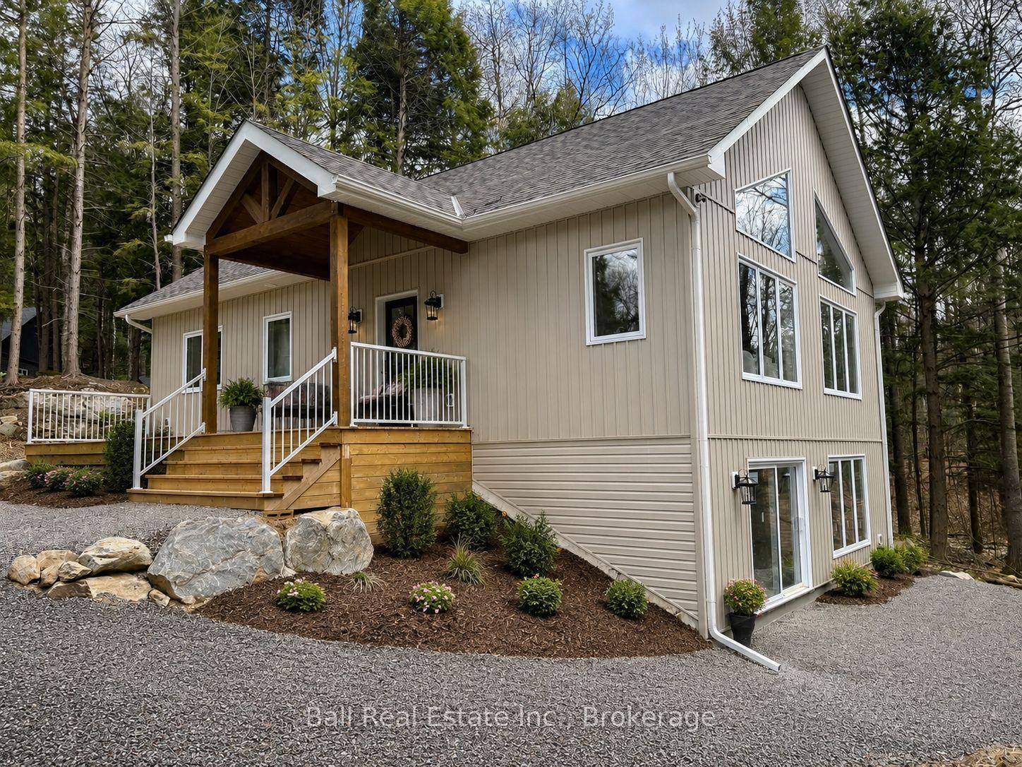 180 Lakeview Street, Dysart et al — Detached for sale, photo 1