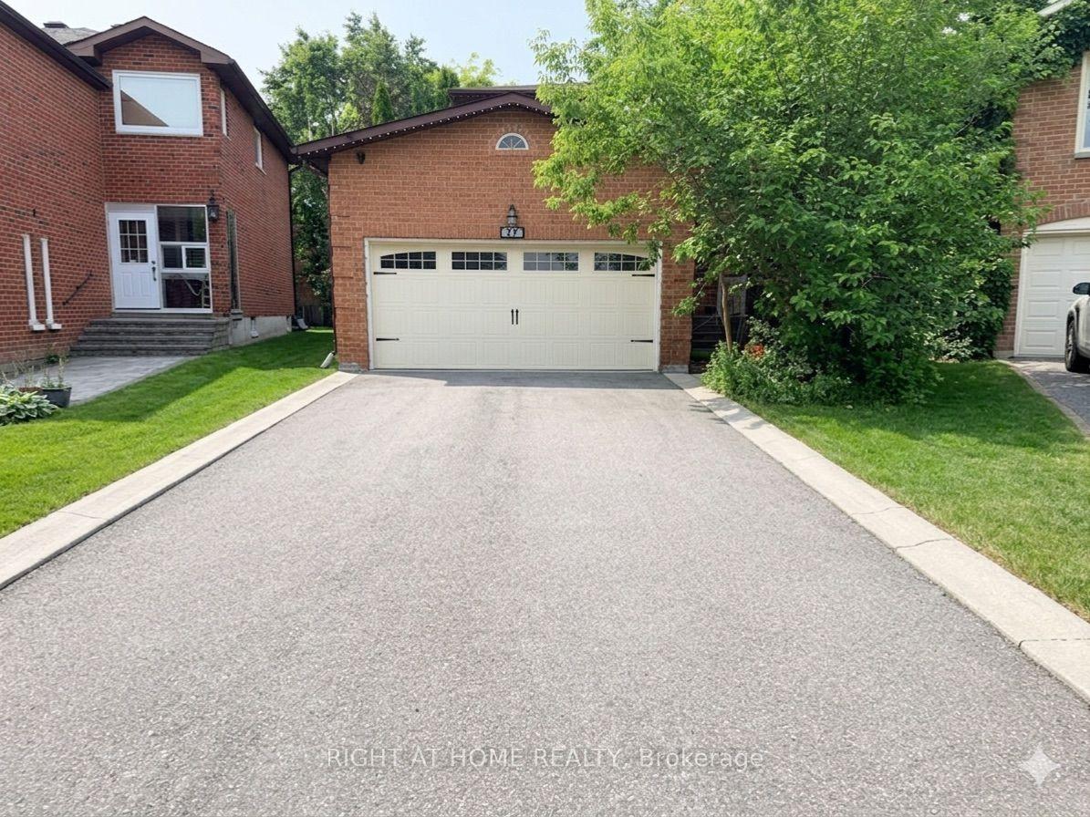 37 Versailles Court, Richmond Hill — Detached for lease, photo 1
