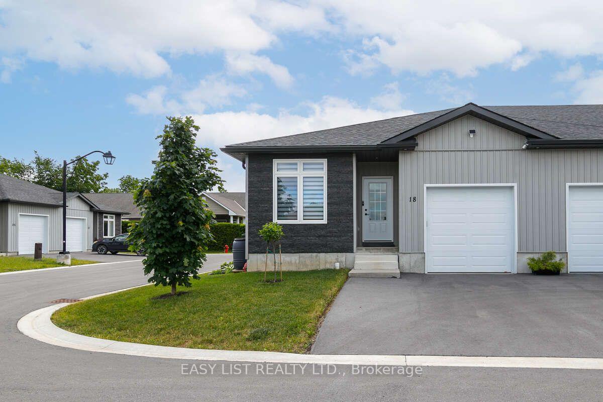 18 Dayton Court, Prince Edward County — Townhouse for sale, photo 1
