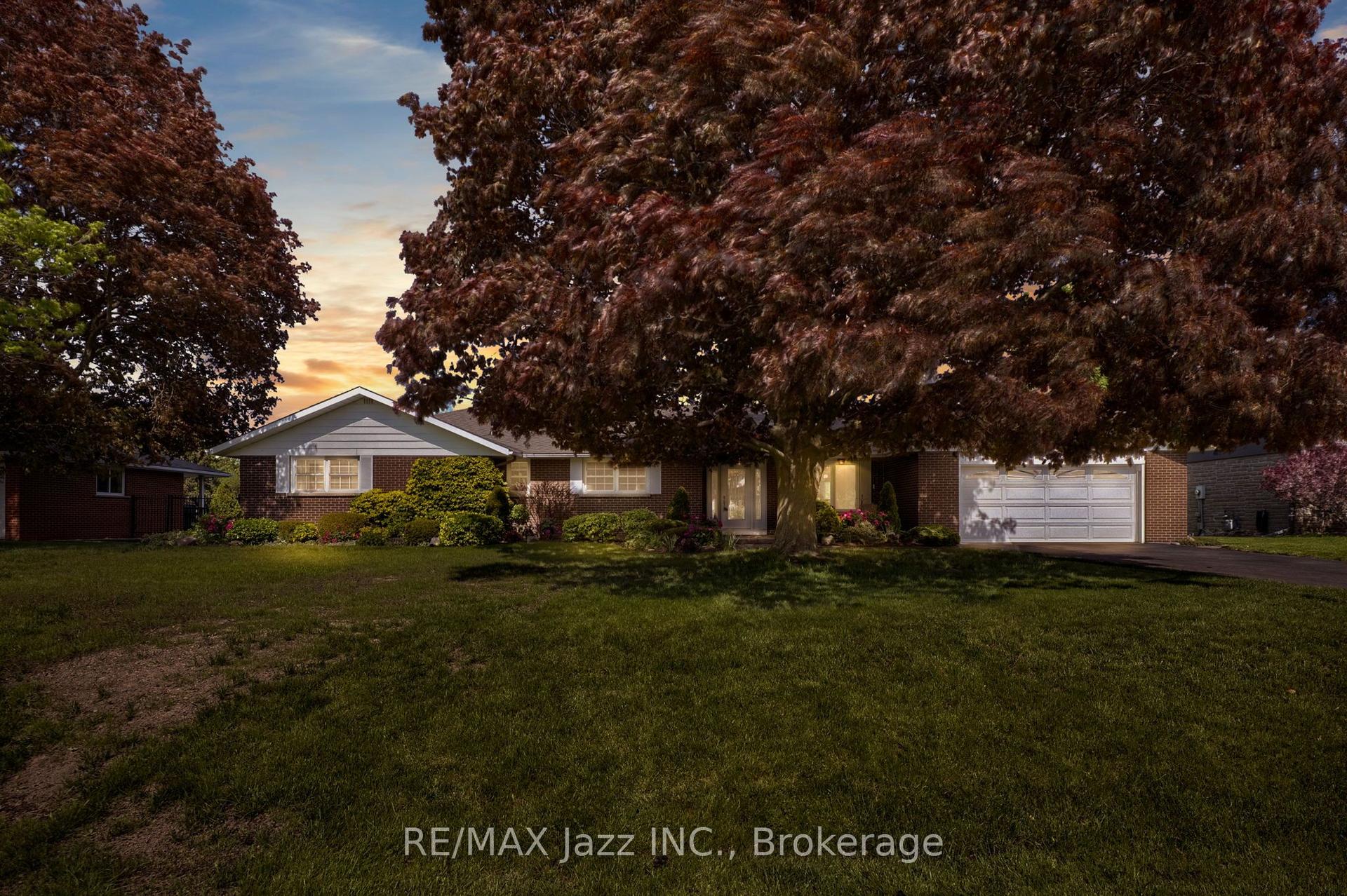 961 Swiss Heights — photo 1