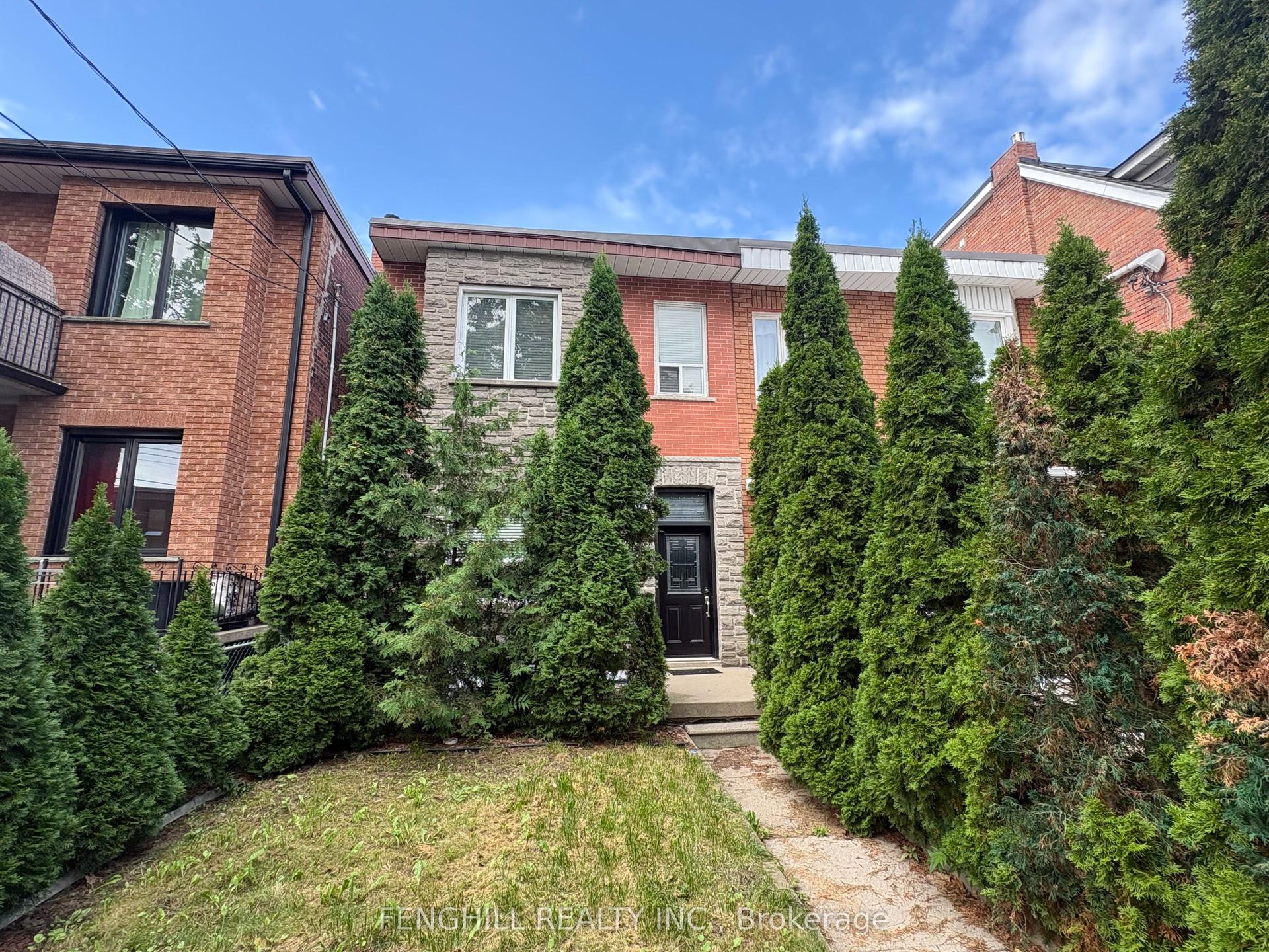 270 Clinton (Main Level) Street, Toronto — Semi-Detached for lease, photo 1