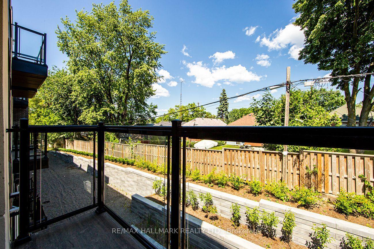 37 Danforth Road 357 #357, Toronto — Condo Town for lease, photo 1
