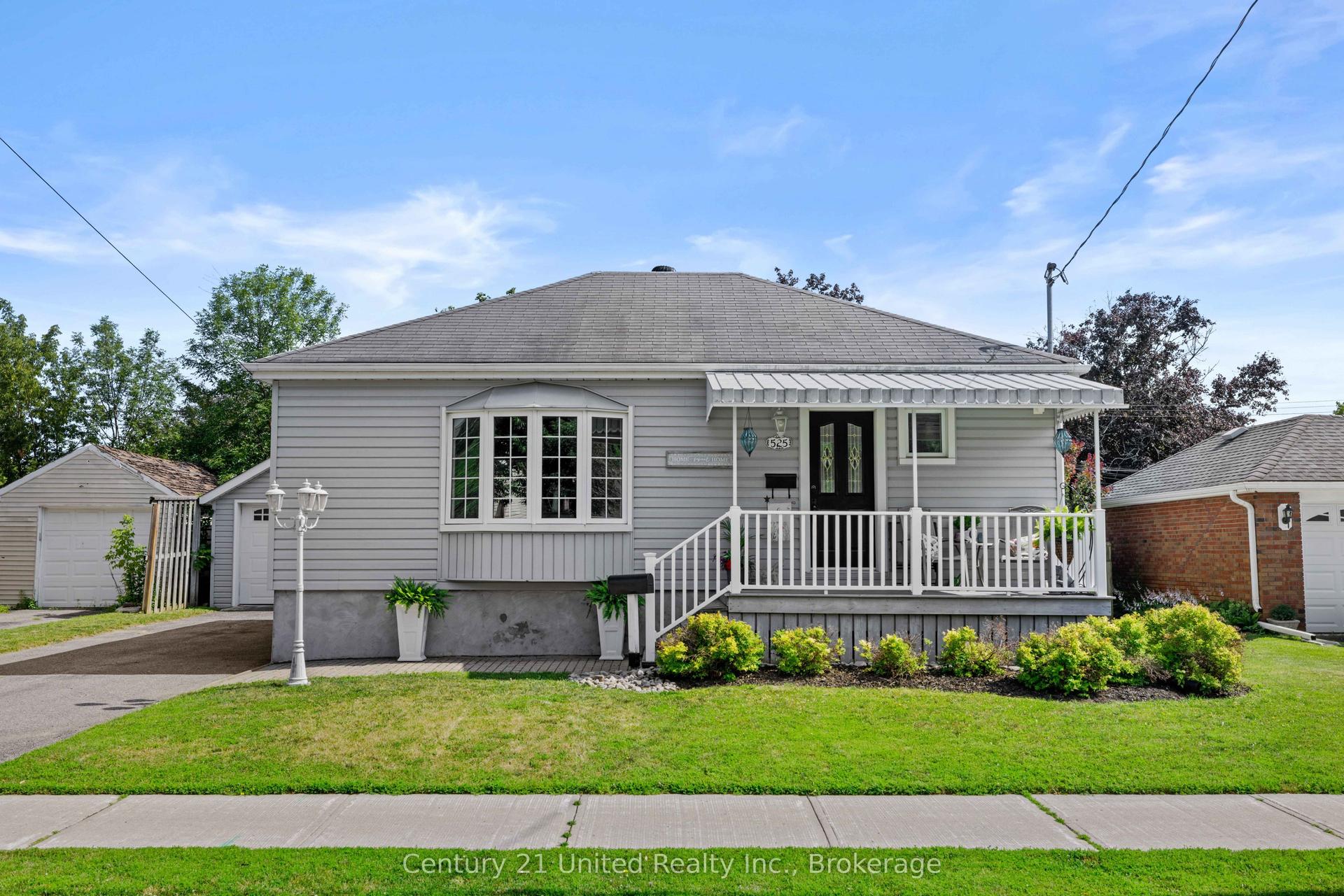 525 Howden Street, Peterborough — Detached for sale, photo 1