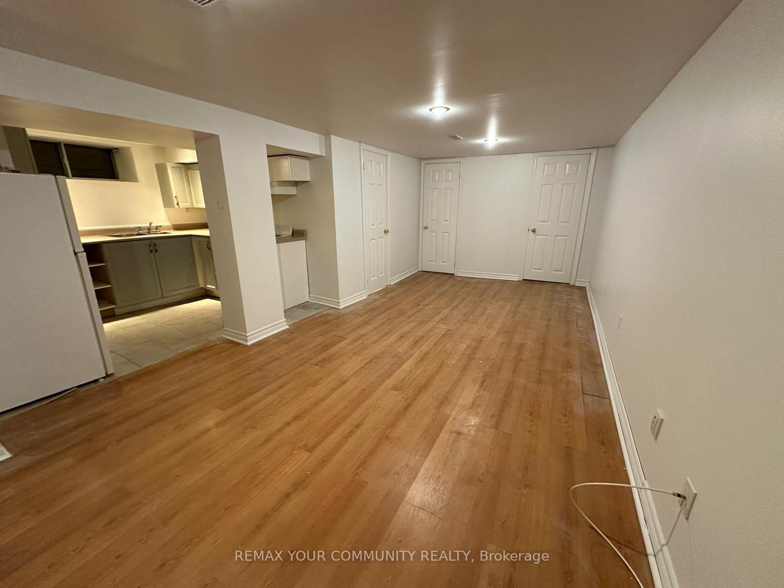90 Binswood Avenue Lower Level #Lower Level — photo 1