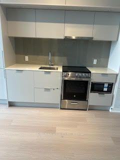 448 Burnhamthorpe Road W 105 #105 — photo 1