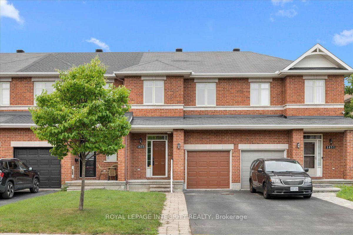 1433 Comfrey Crescent, Orleans - Cumberland and Area — Townhouse for sale, photo 1