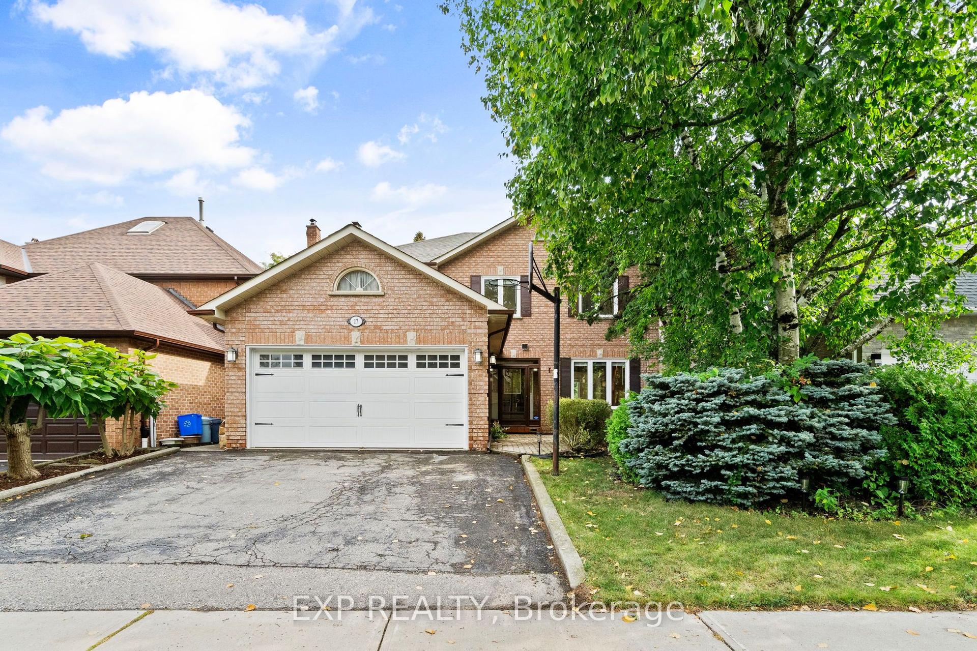 17 Gordon Rowe Crescent — photo 1