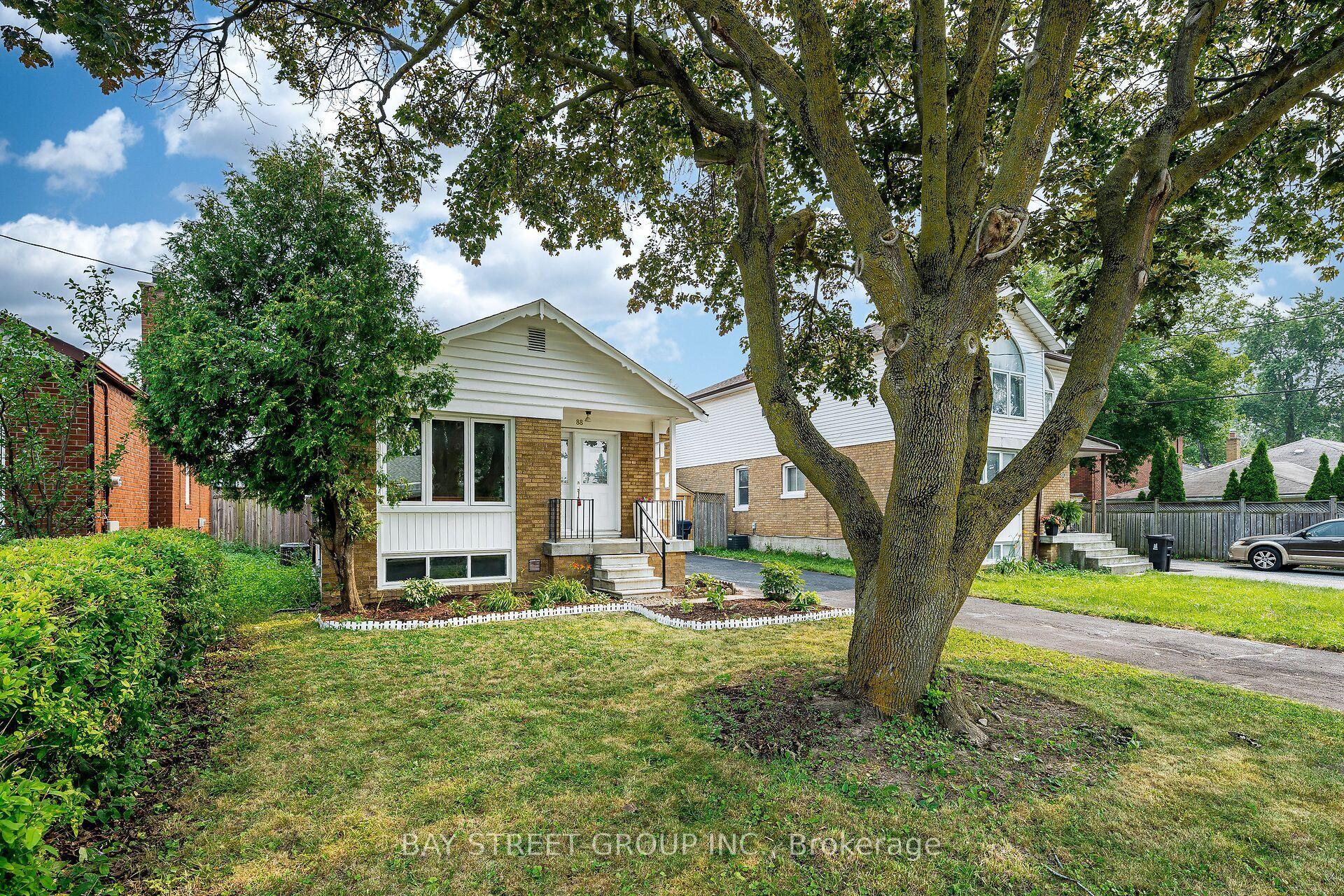 88 Frey Crescent, Toronto — Detached for sale, photo 1
