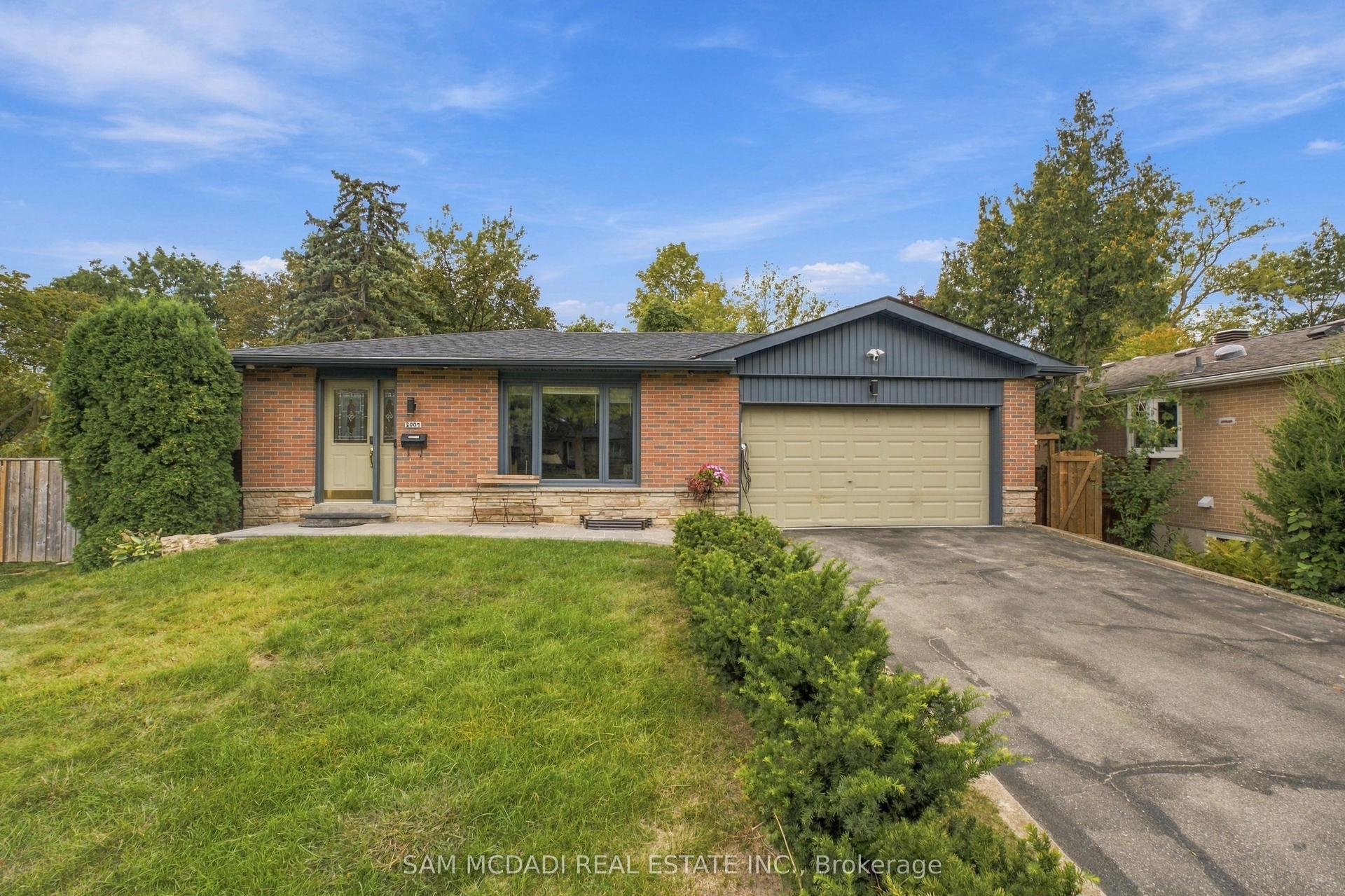 2009 Delaney Drive, Mississauga — Detached for sale, photo 1