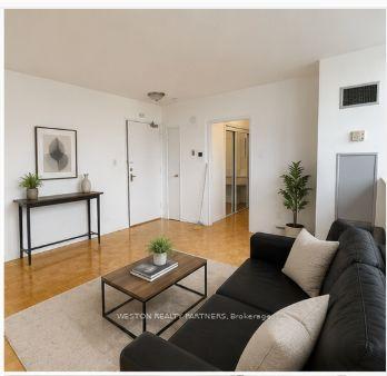 171 Erskine Avenue 704 #704, Toronto — Condo for lease, photo 1